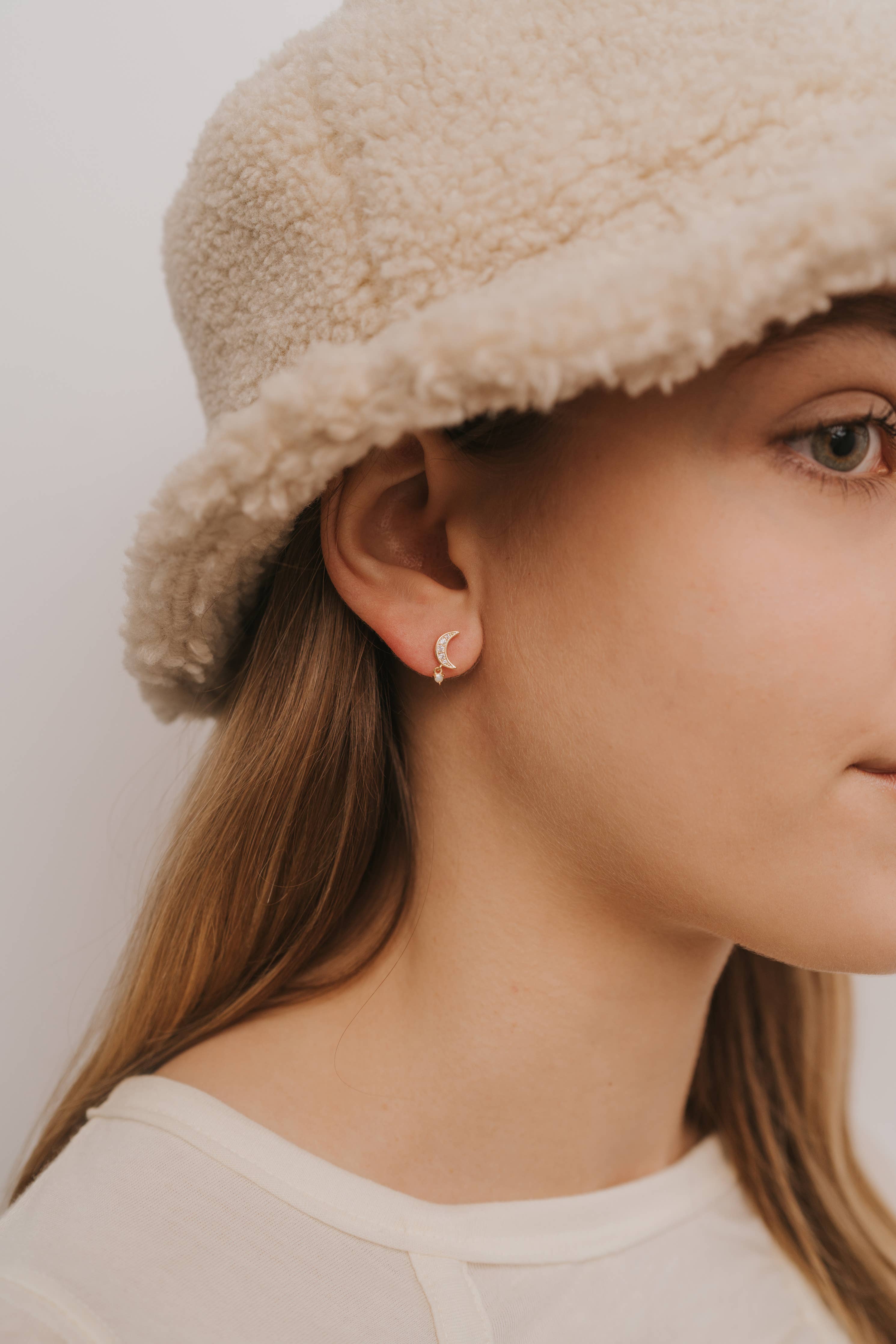 Moon Drop - MOP Earrings