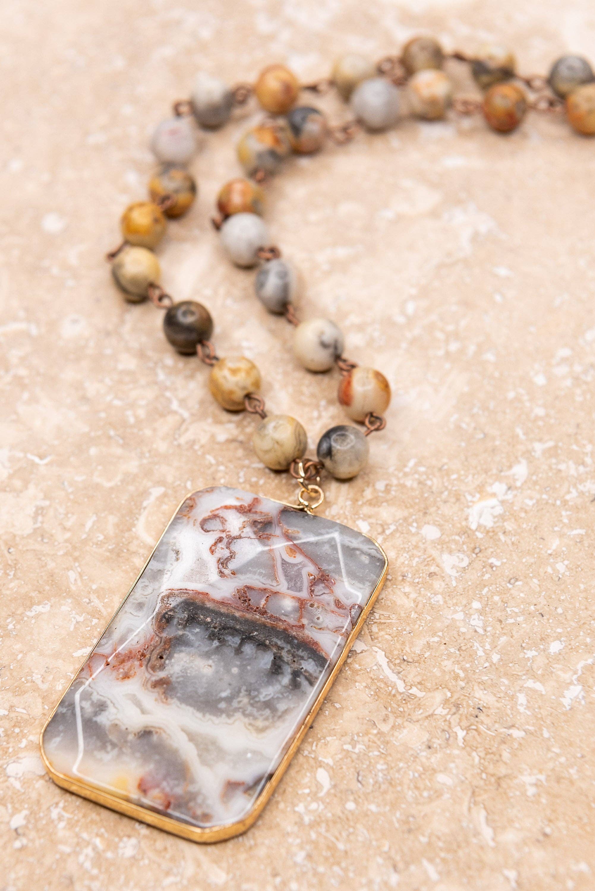 Patty Necklace in Beige