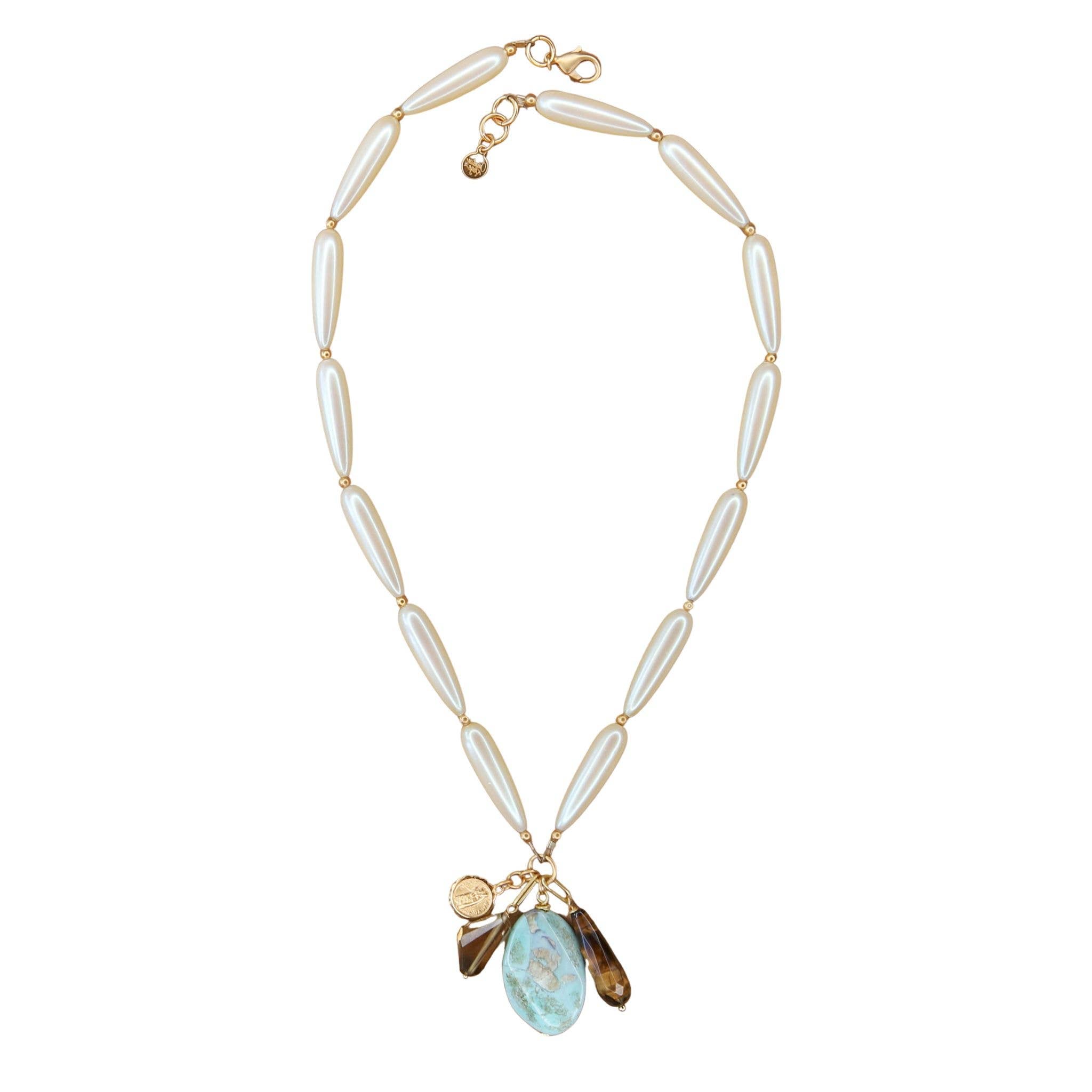 Milo Charm Necklace in Pearl
