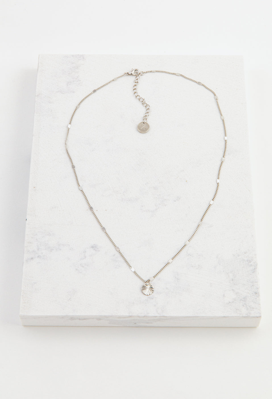 Everly Circle Necklace