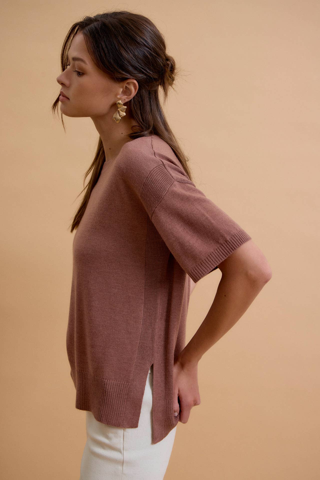 BOXY SHORT SLEEVE SWEATER