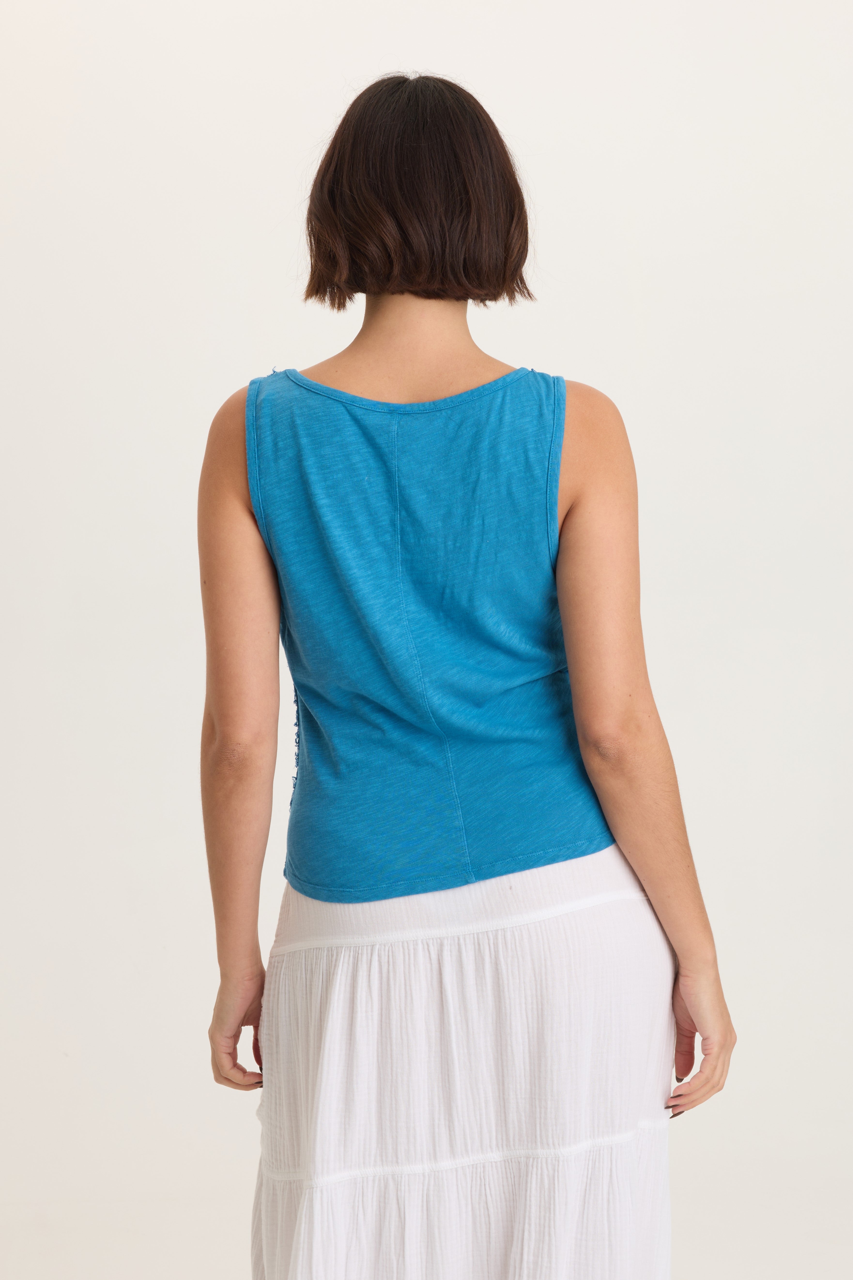 Brisa Tank