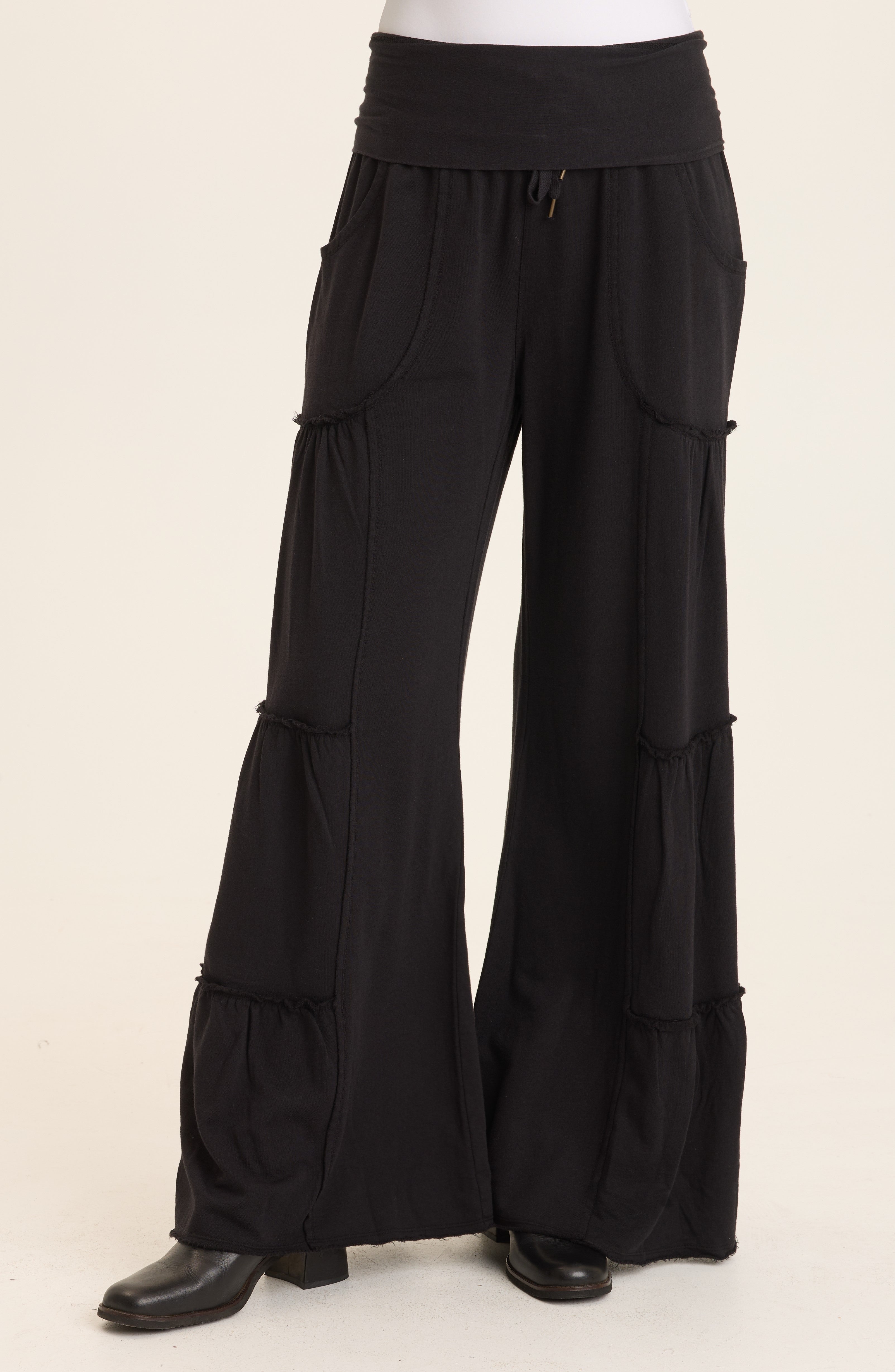 Carola Tiered Pant