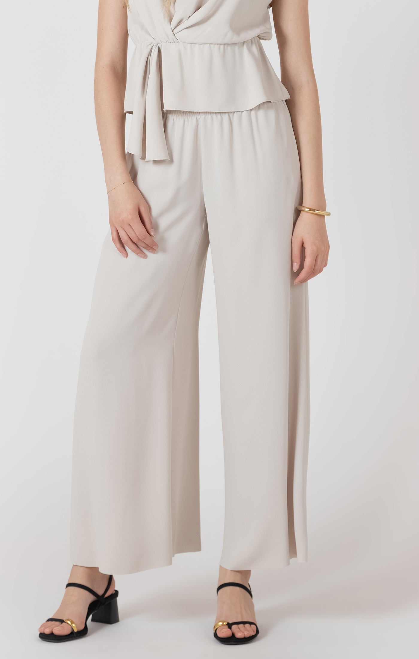 Flowy Pull On Pant