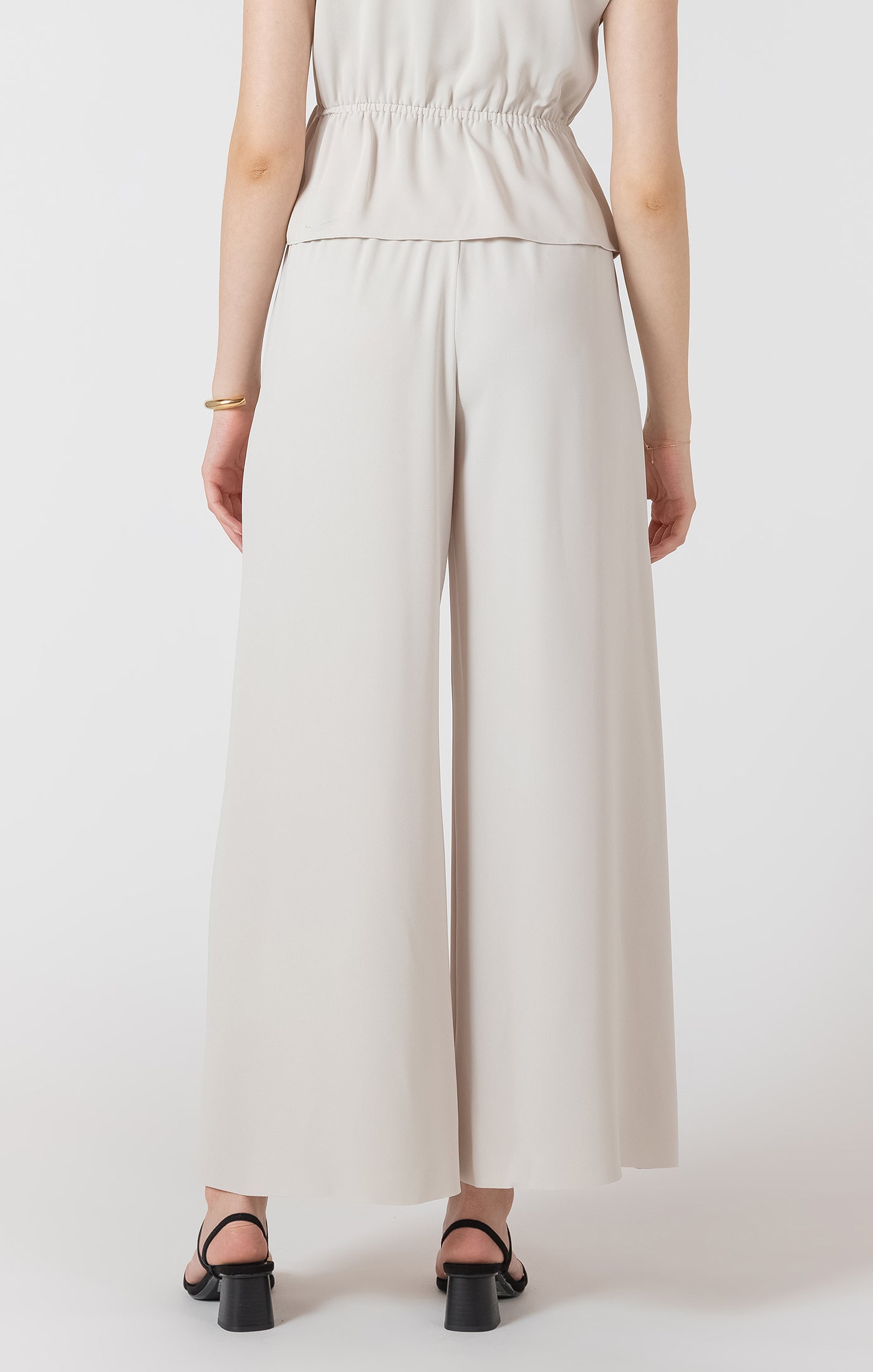 Flowy Pull On Pant