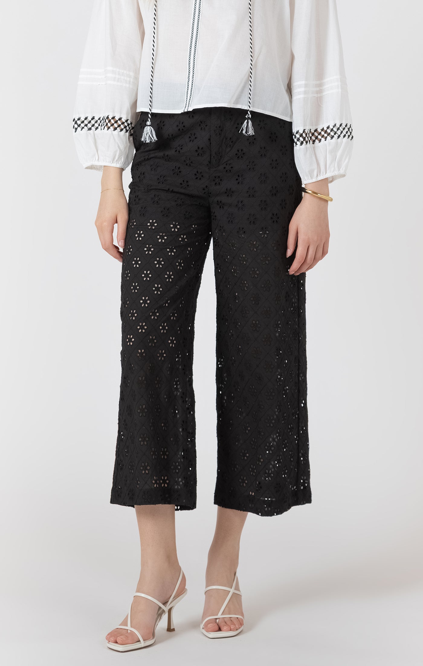 Cutwork Cropped Trouser