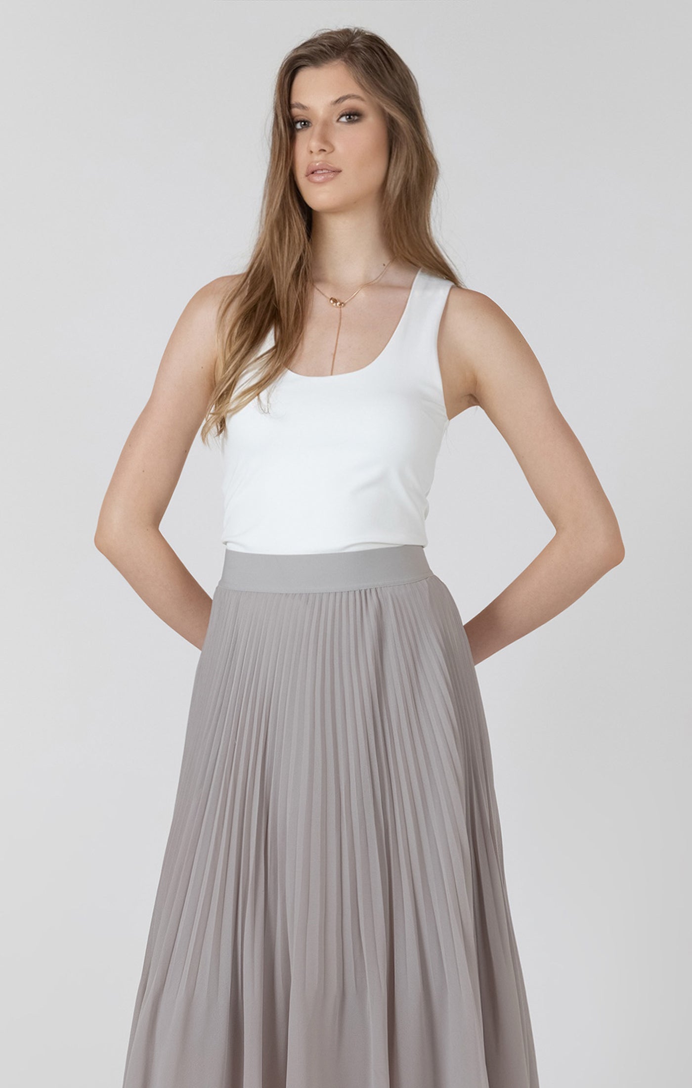 Scoop Neck Tank Top