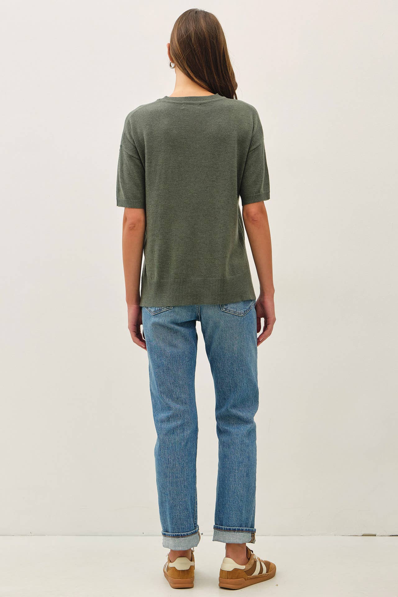 BOXY SHORT SLEEVE SWEATER