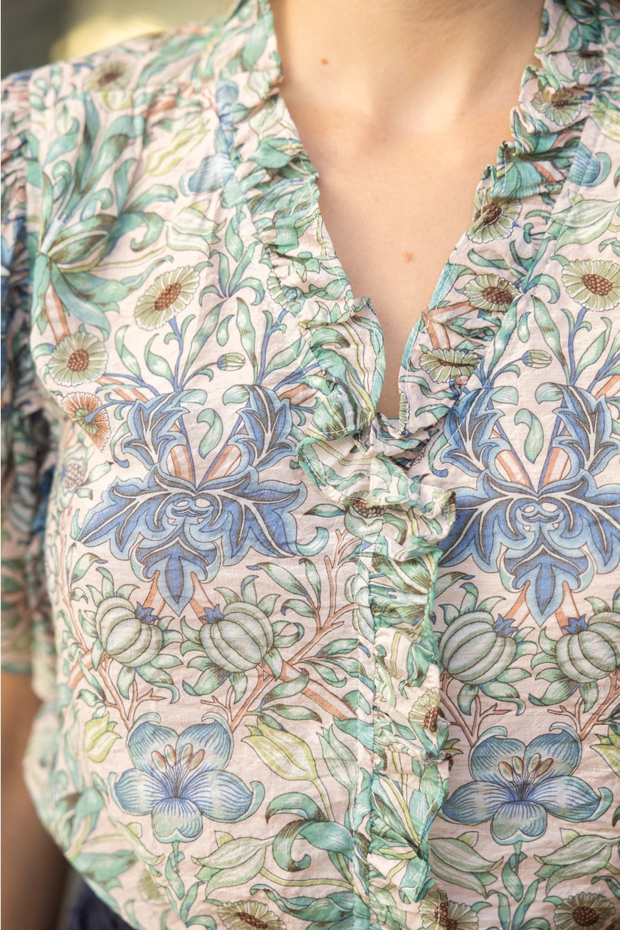 Floral Ruffle Sleeve Blouse