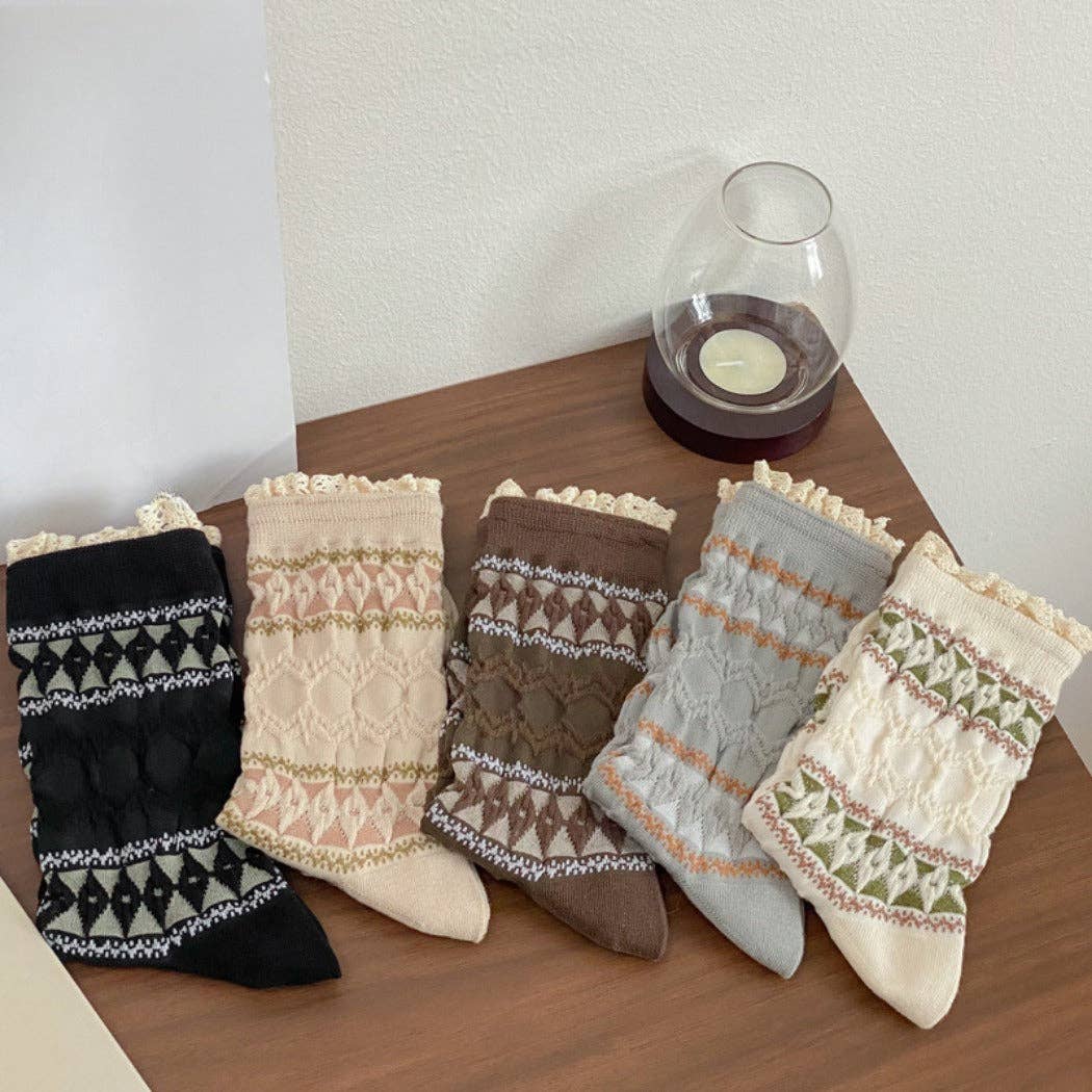 Maillard Lace Trim Crew Socks