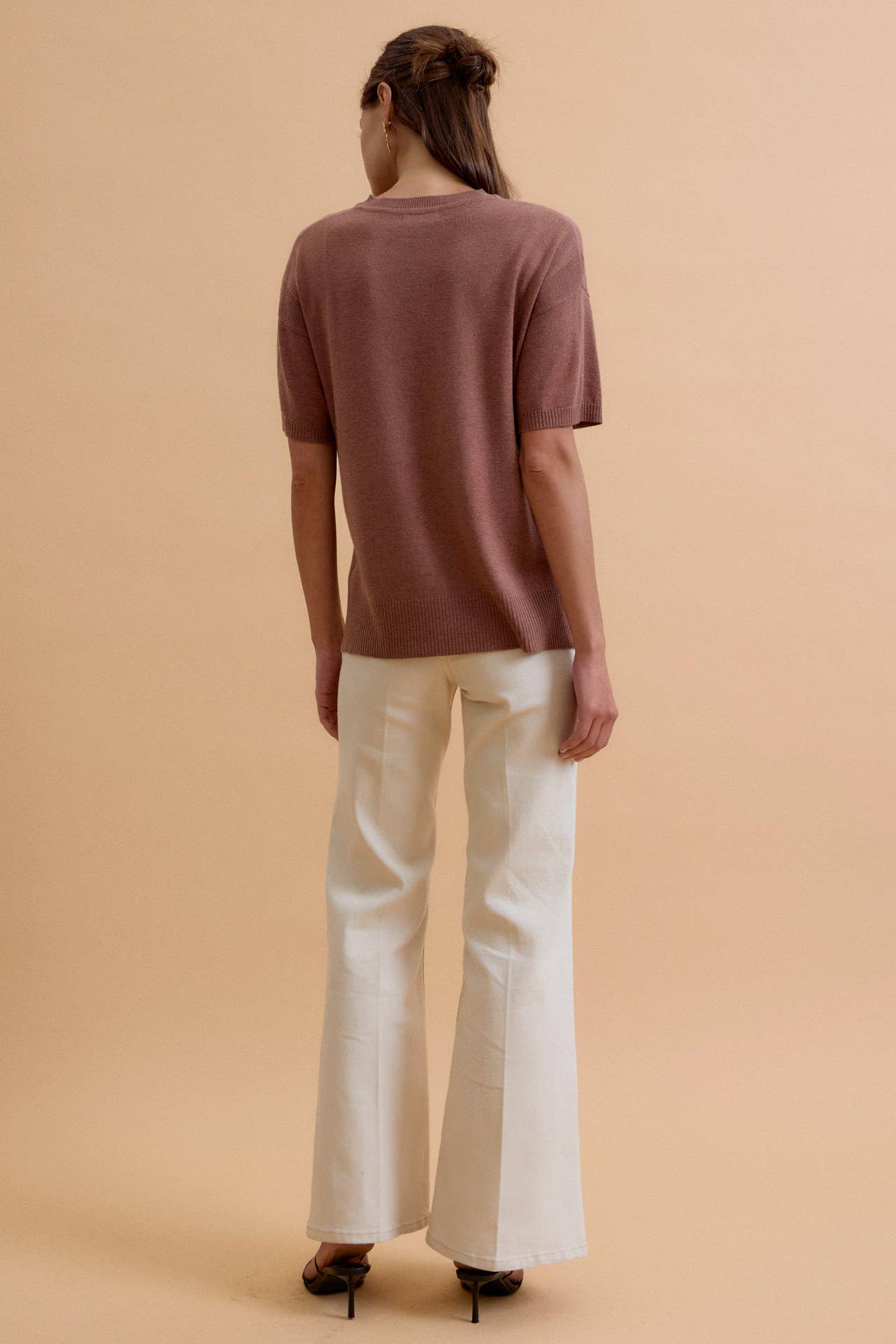 BOXY SHORT SLEEVE SWEATER