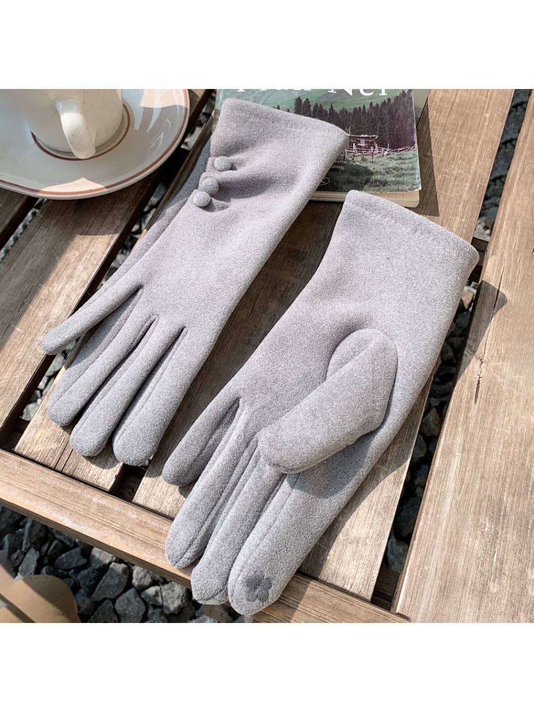 Button Detail Touchscreen Gloves