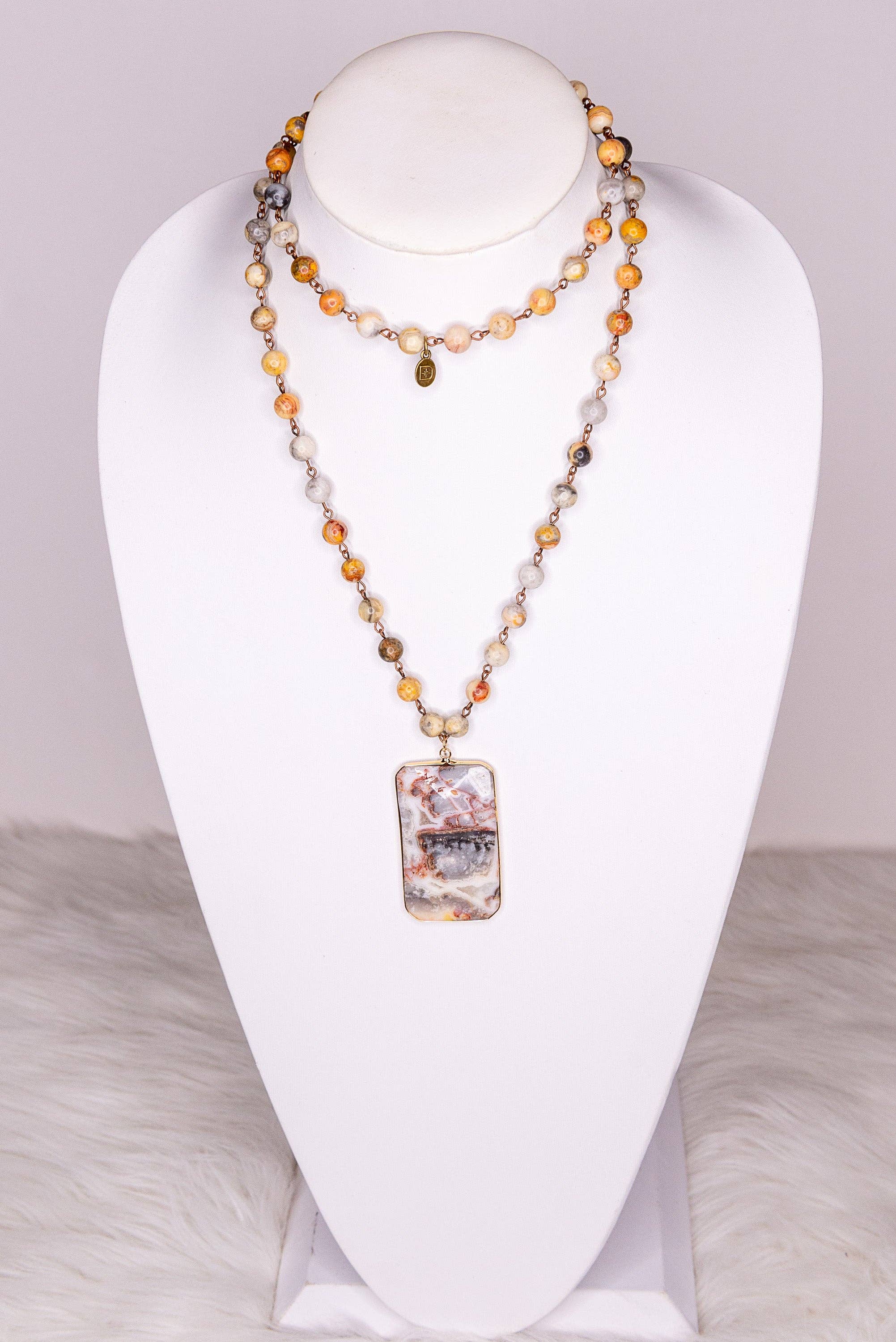 Patty Necklace in Beige