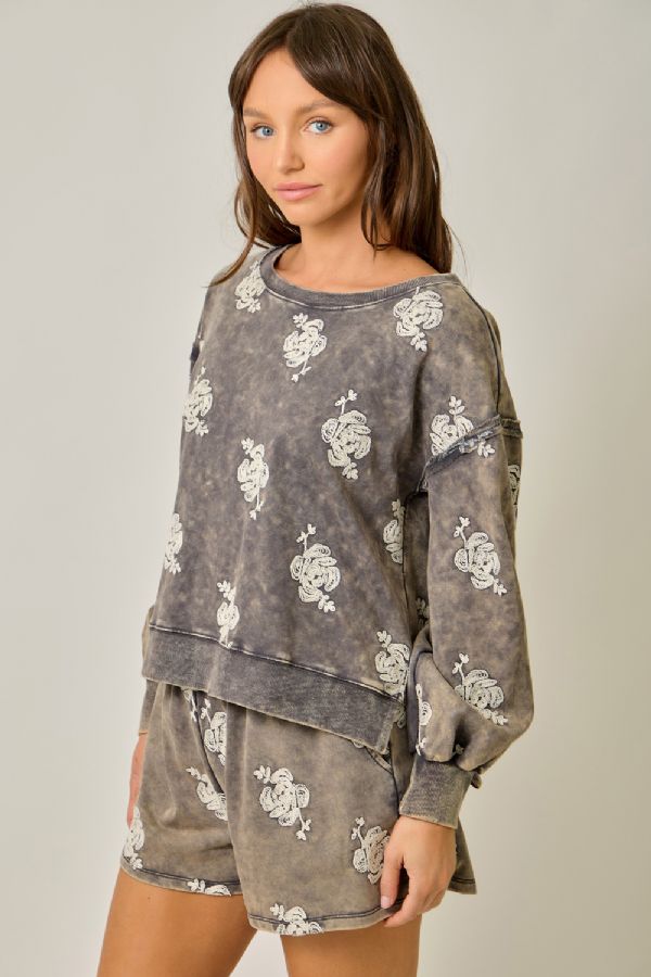 Embroidered Sweatshirt
