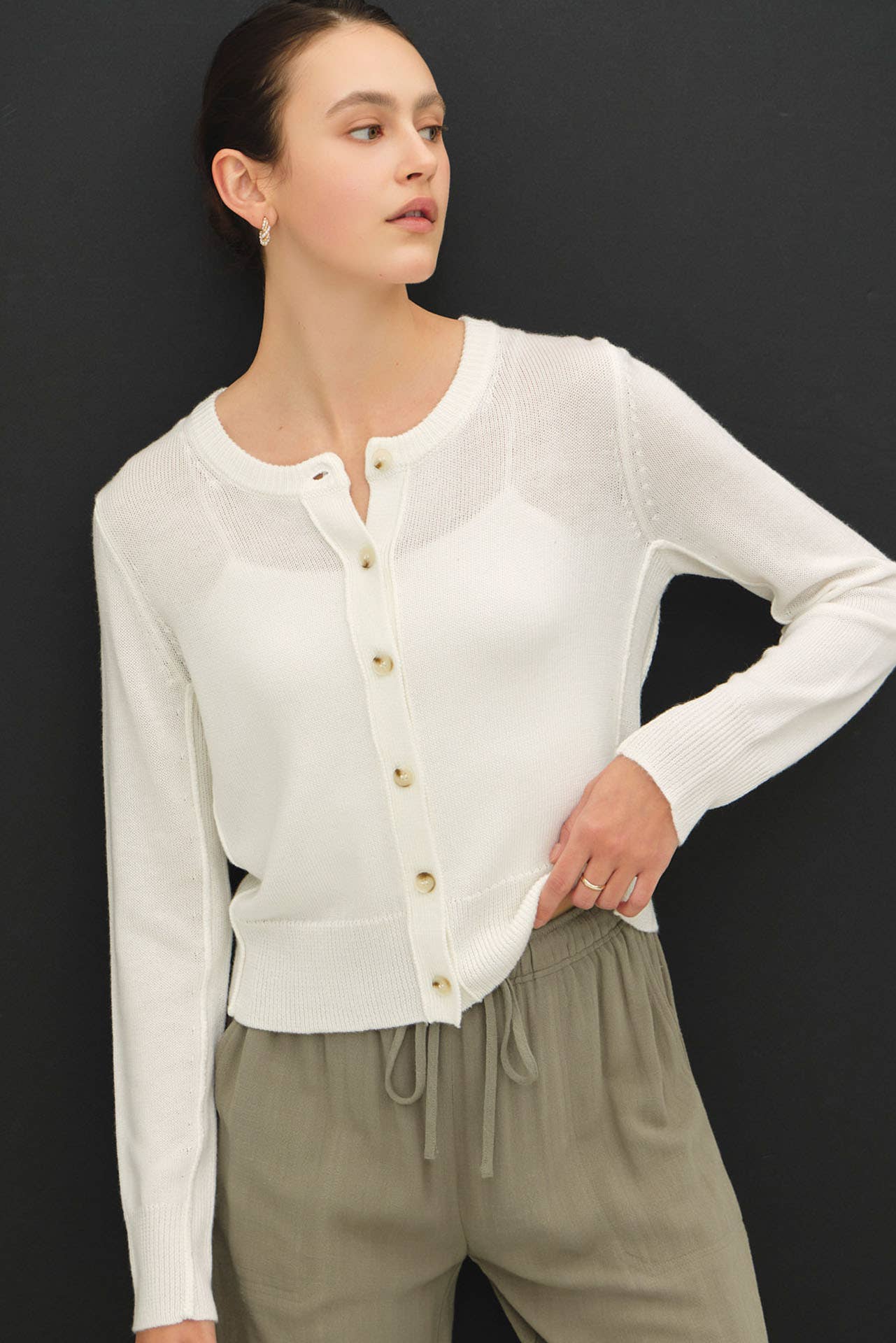 WOOL BLENDED CLASSIC CARDIGAN