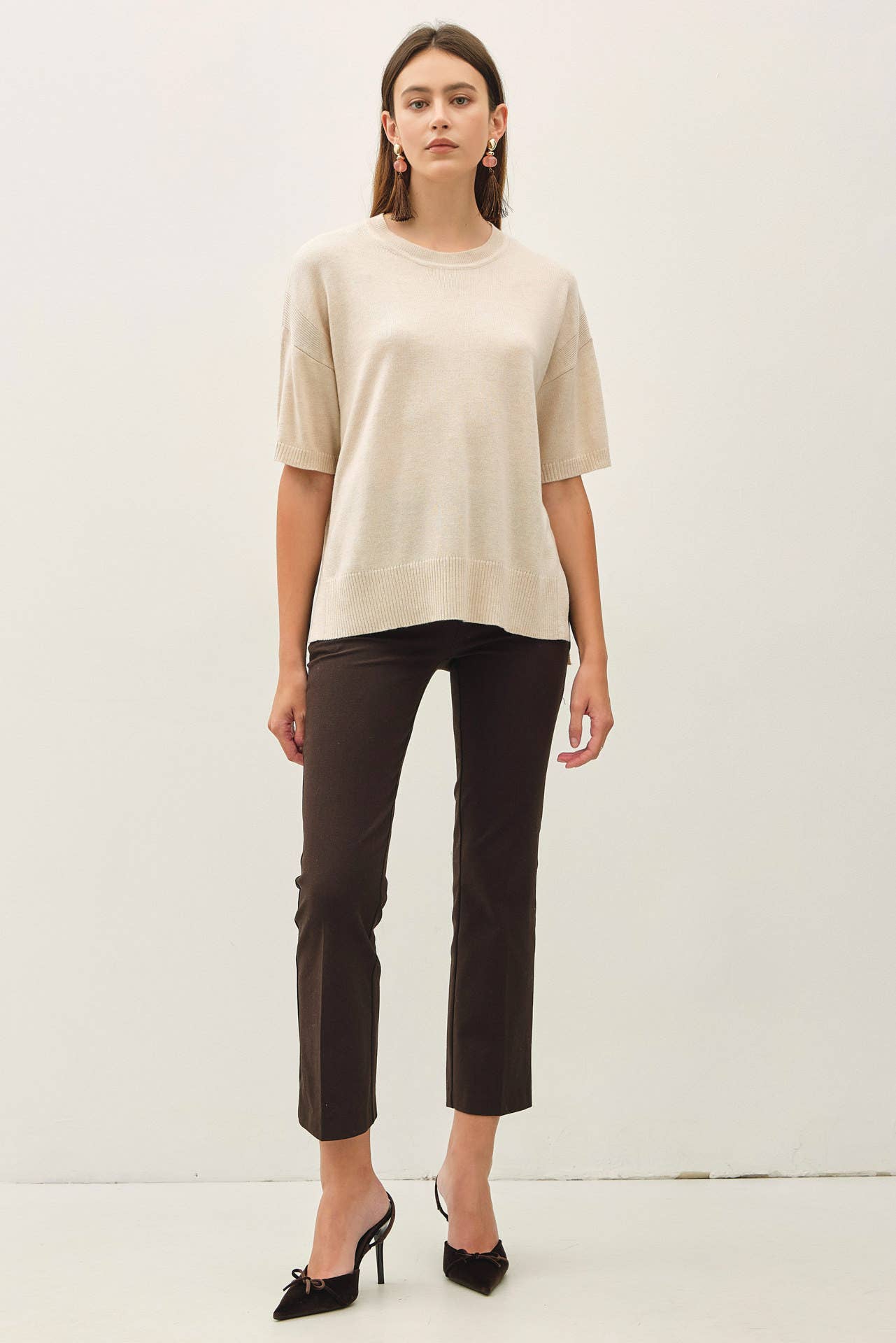 BOXY SHORT SLEEVE SWEATER