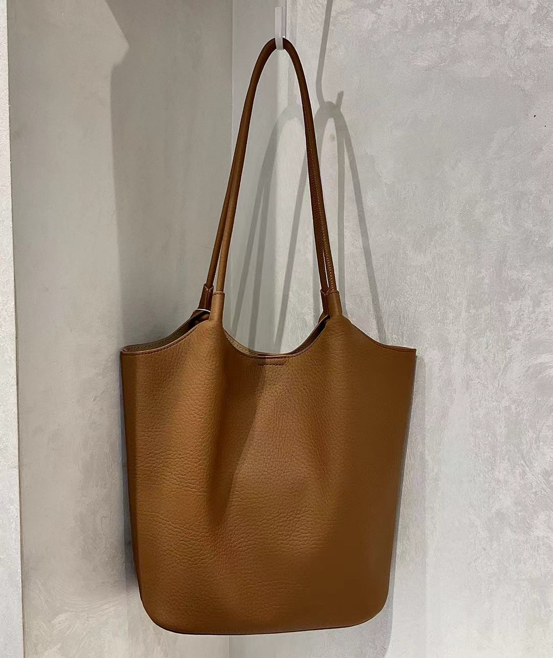 Microfiber Leather Tote Bag w/ Pouch