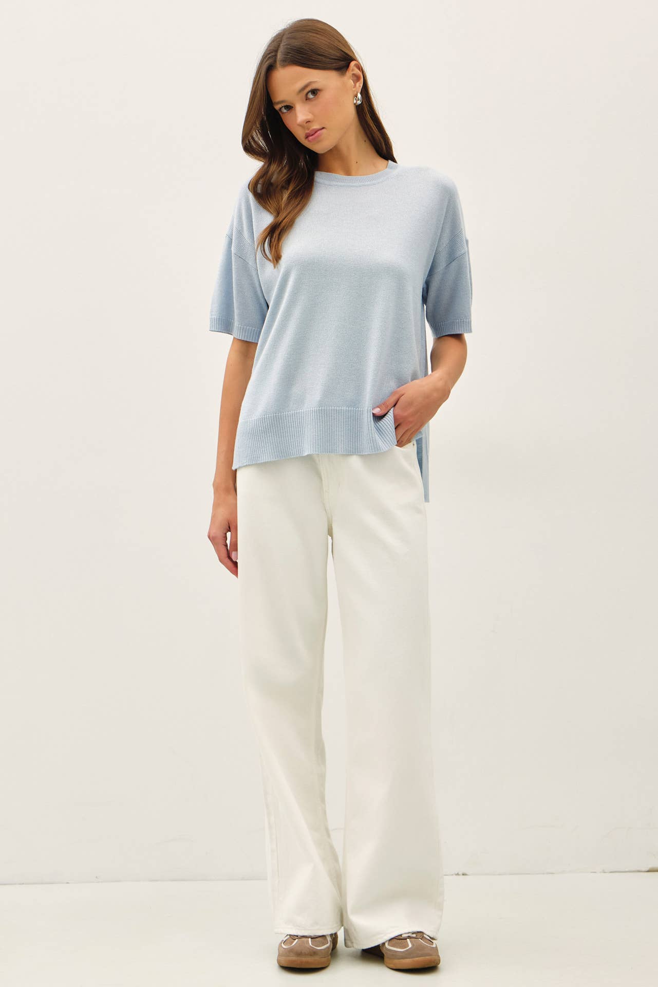 BOXY SHORT SLEEVE SWEATER