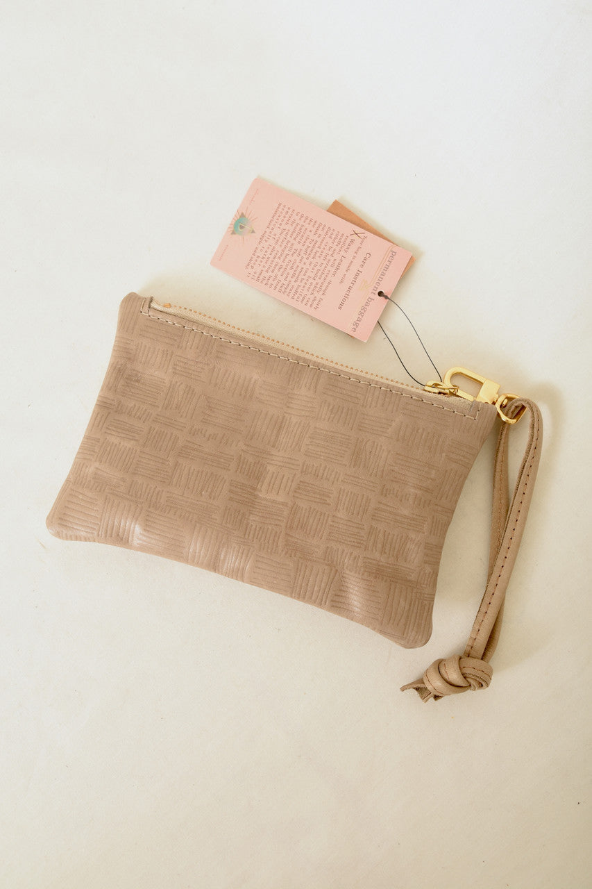 MINI LEATHER WRISTLET