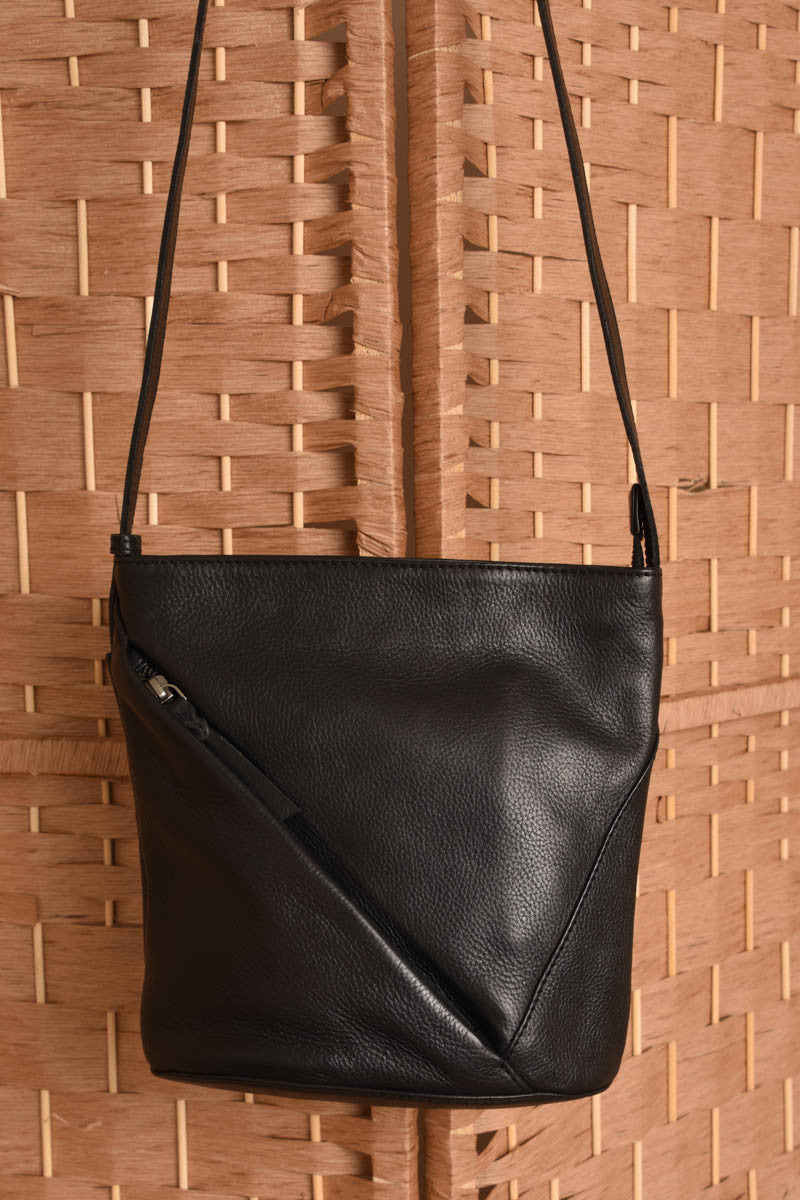 Dawn Bucket Bag