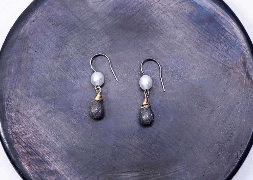 PEARL SILVER DROP EARRING