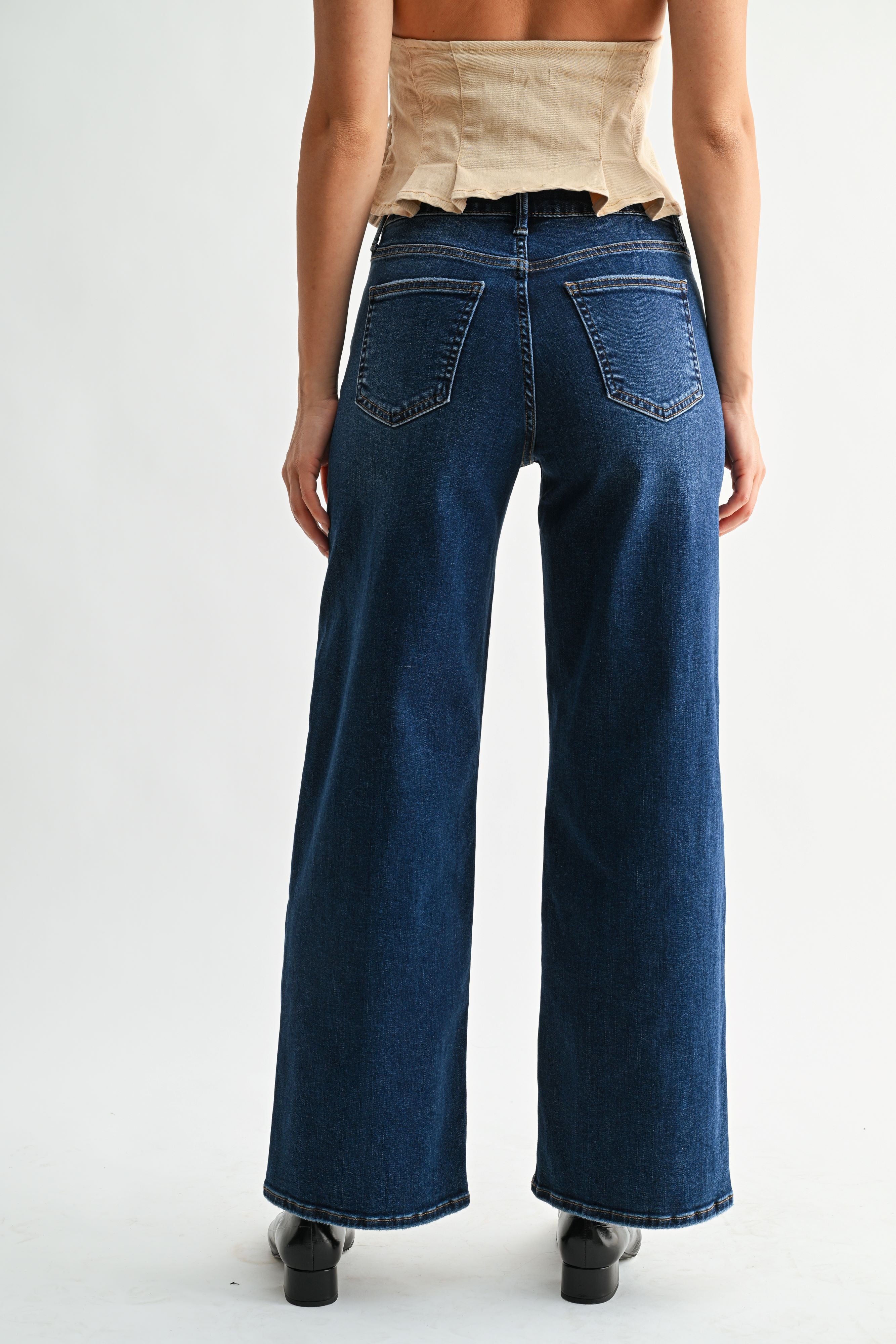 Vintage Straight Jeans