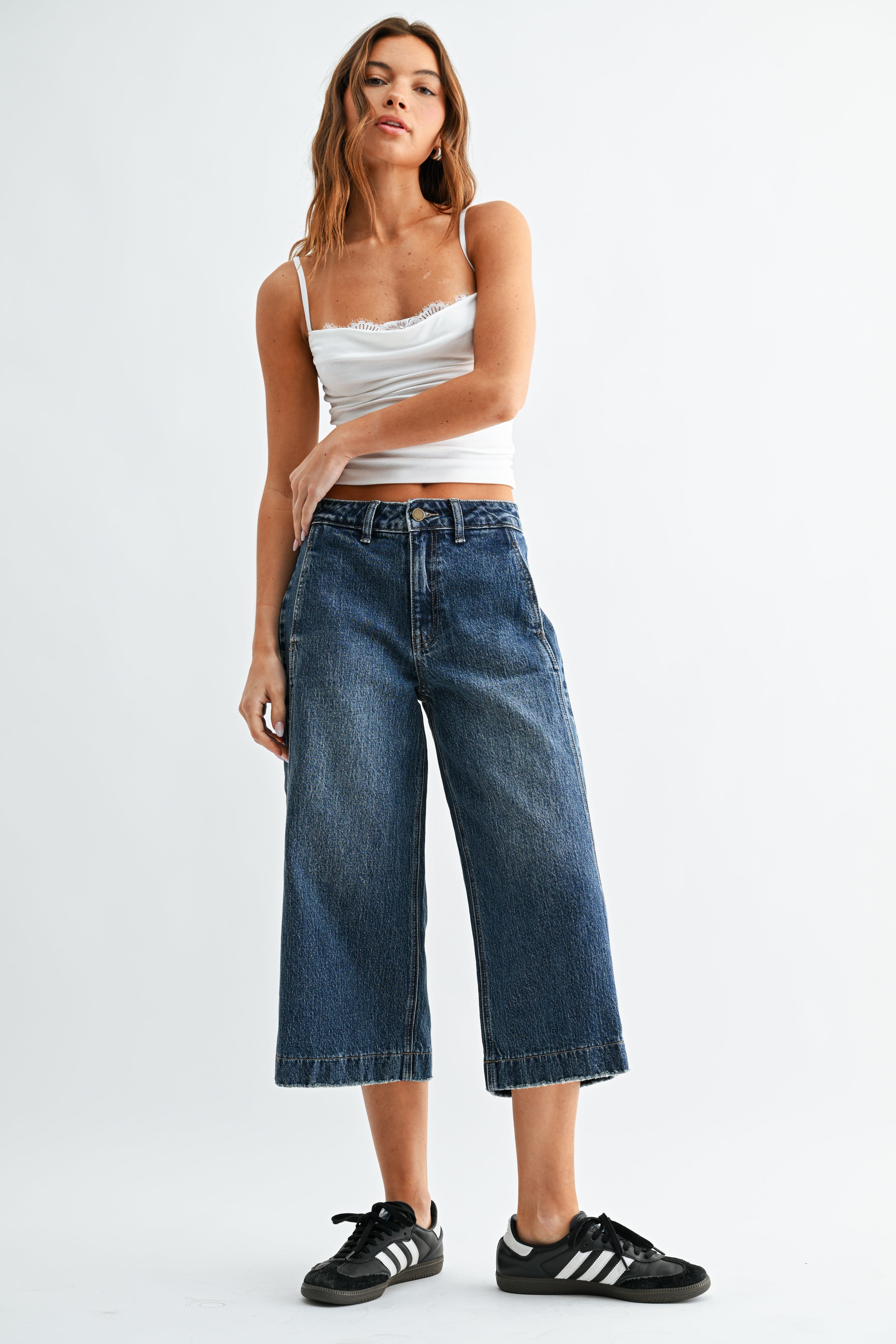 Side Seam Wide Denim Capri