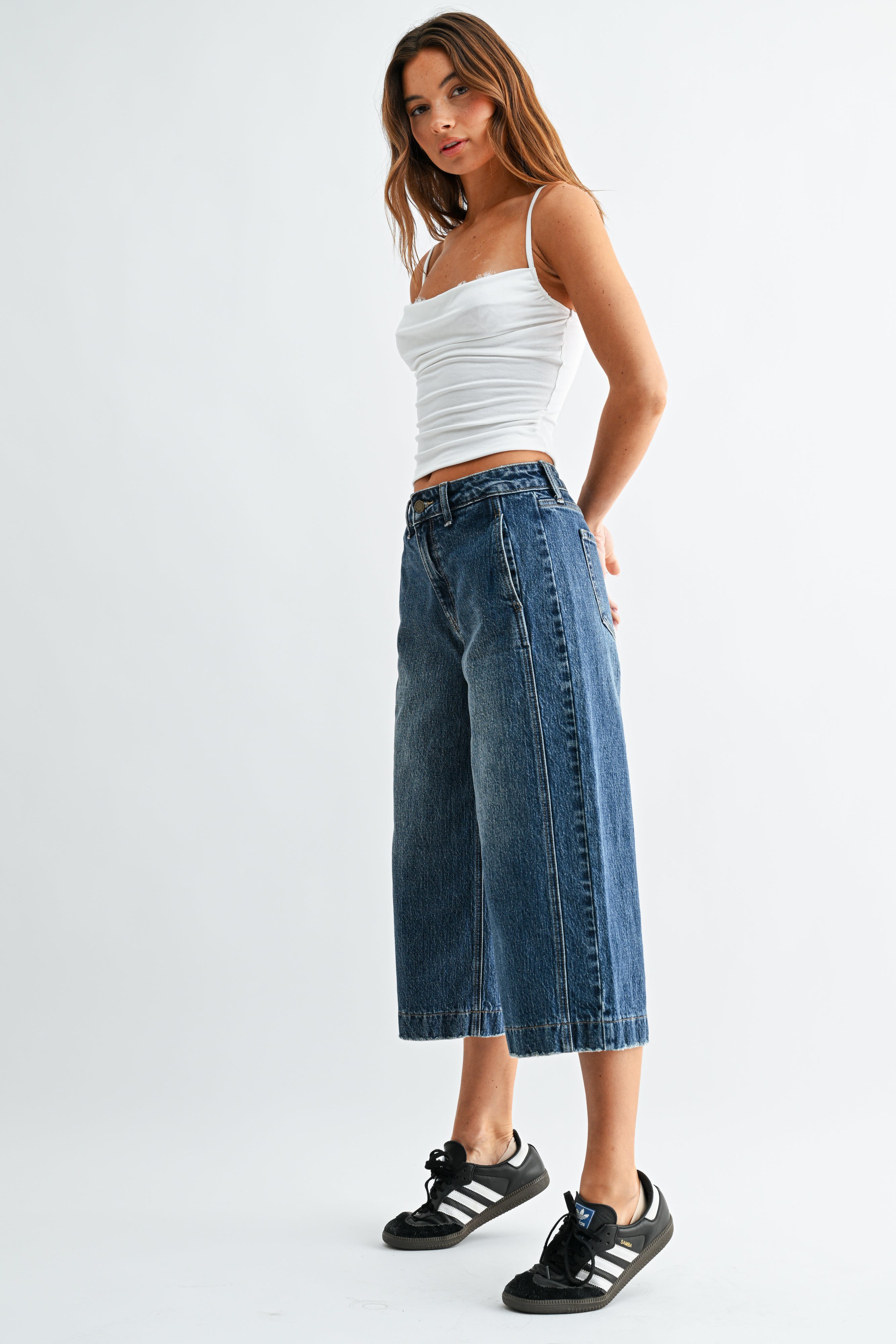 Side Seam Wide Denim Capri