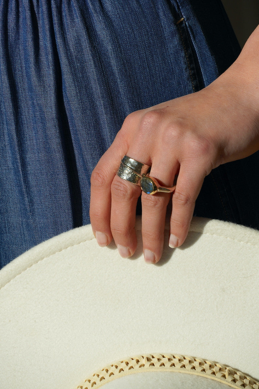 14K STERLING LABRADORITE RING