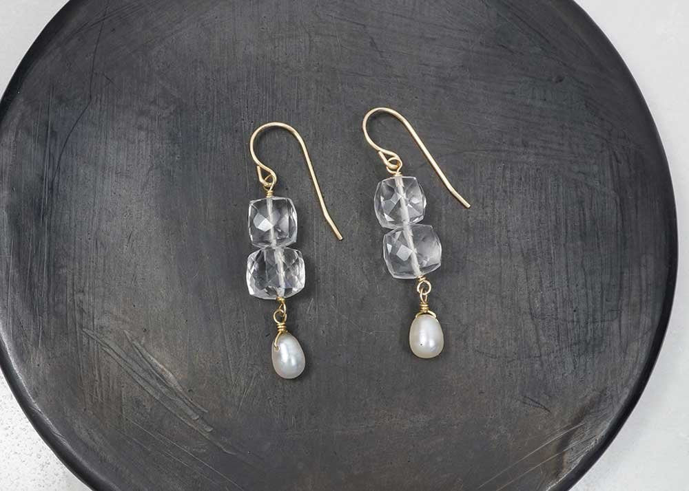 QTZ PEARL DROP EARRING