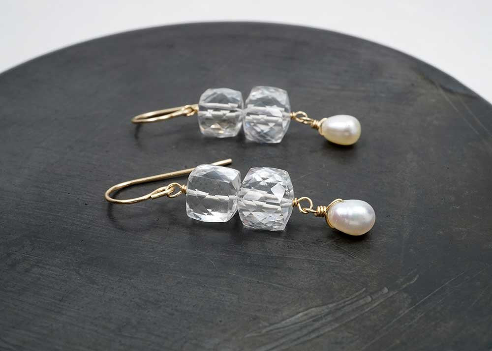 QTZ PEARL DROP EARRING