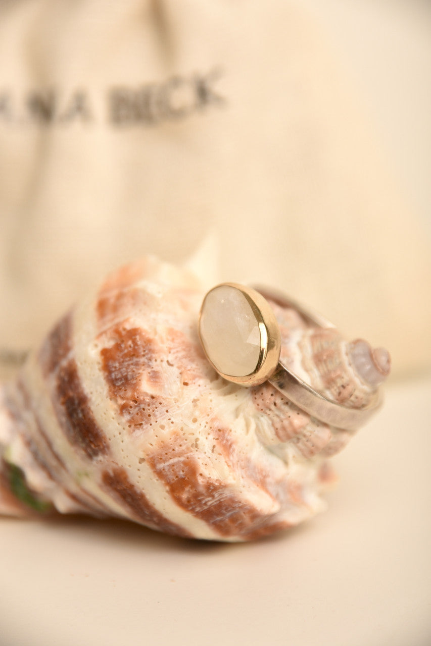 GOLD & SS MOONSTONE RING