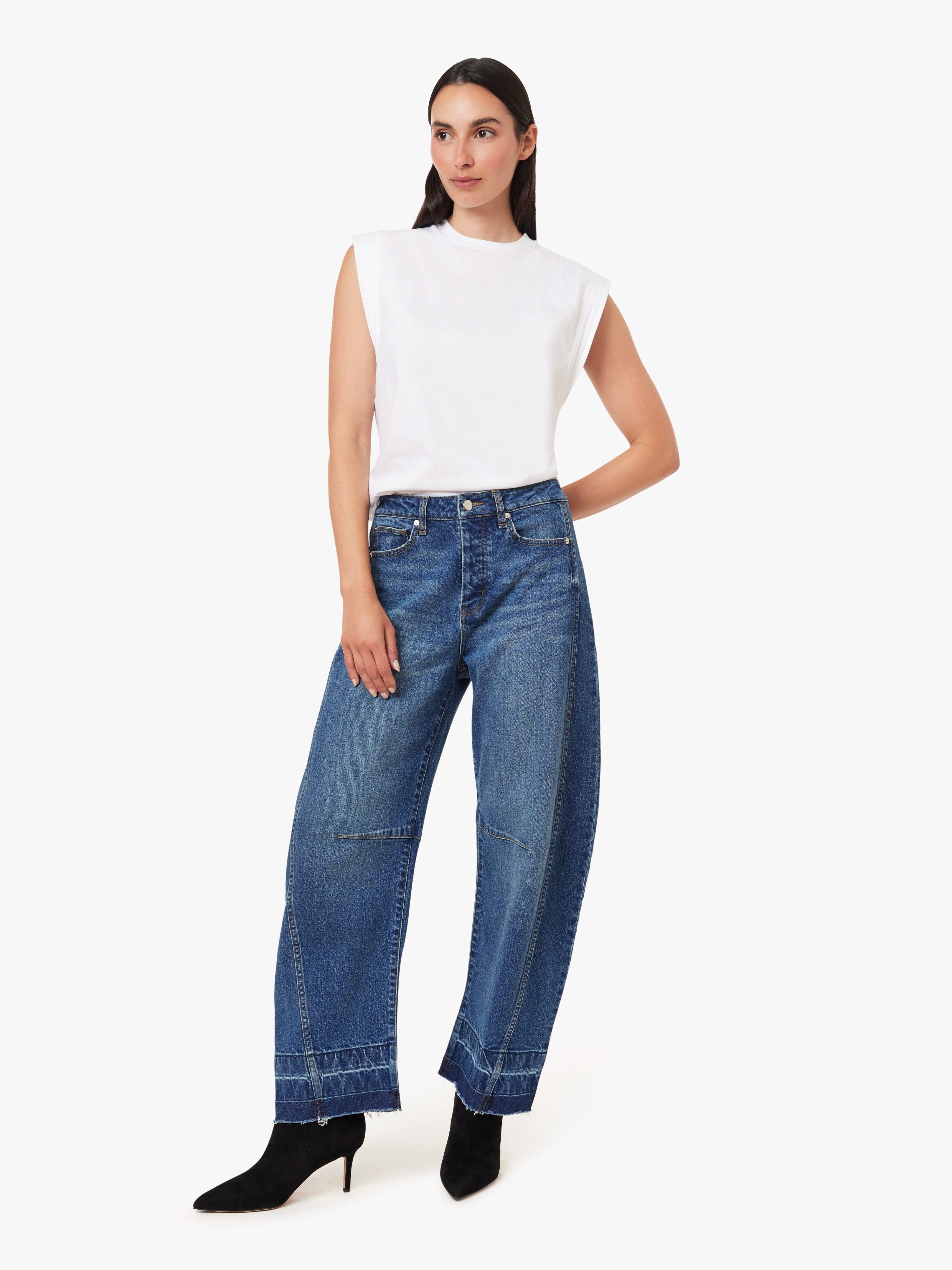 Harper Cropped Barrel Jeans