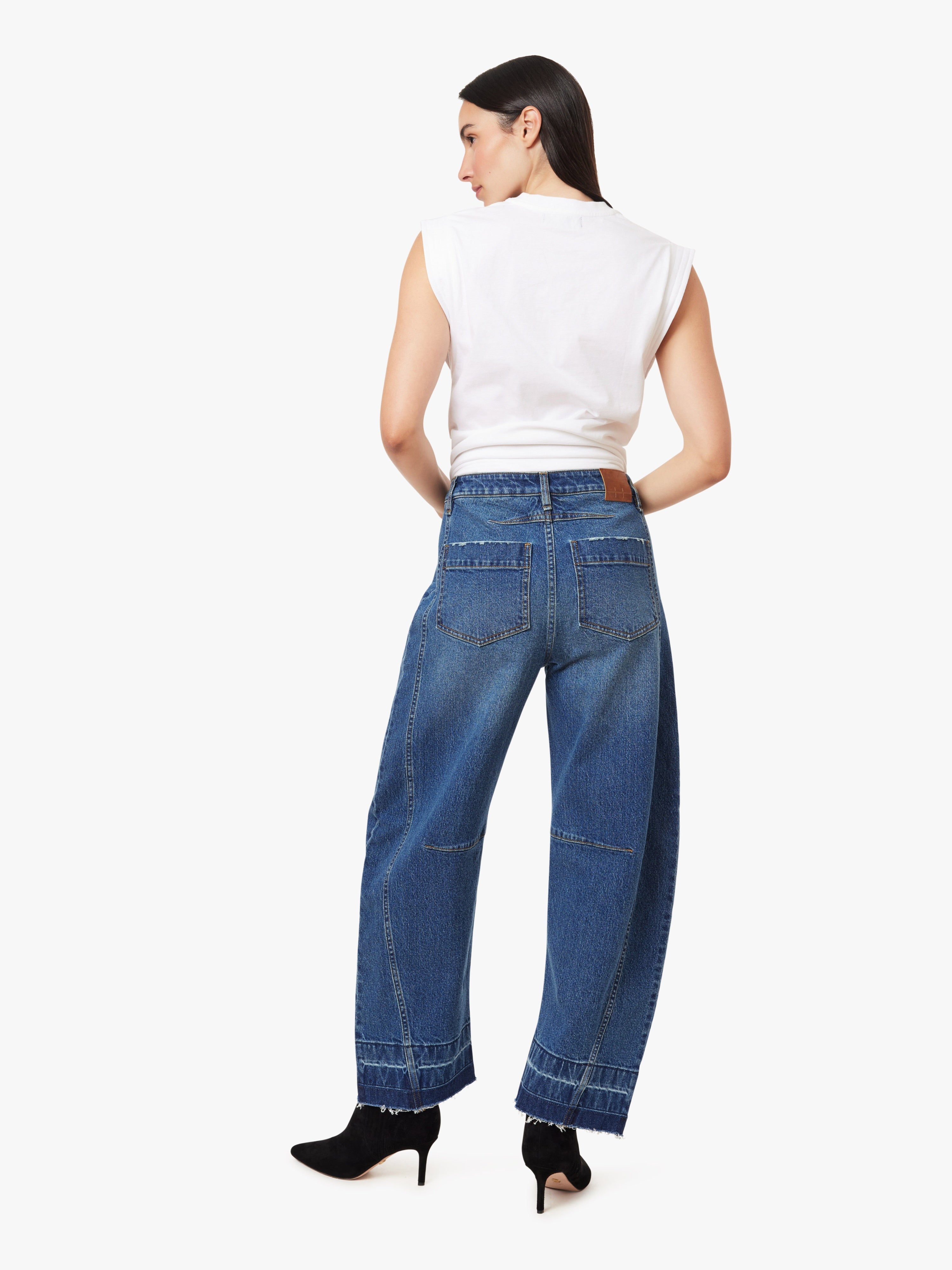 Harper Cropped Barrel Jeans