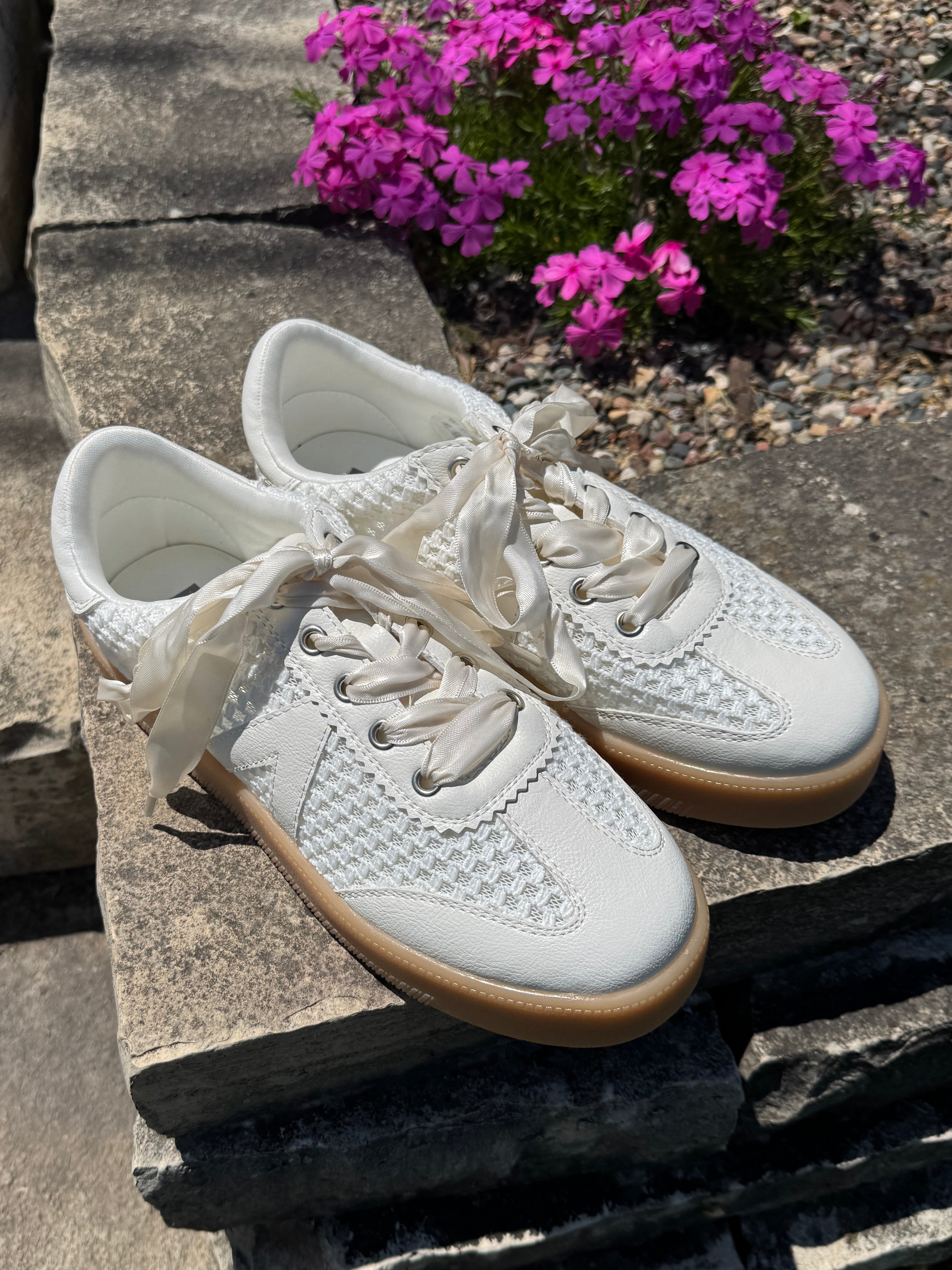 Axel Shoe