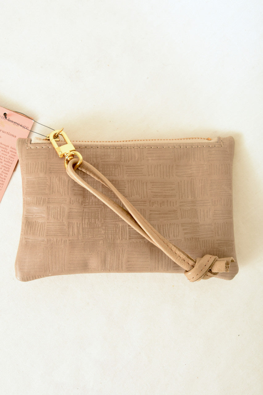 MINI LEATHER WRISTLET