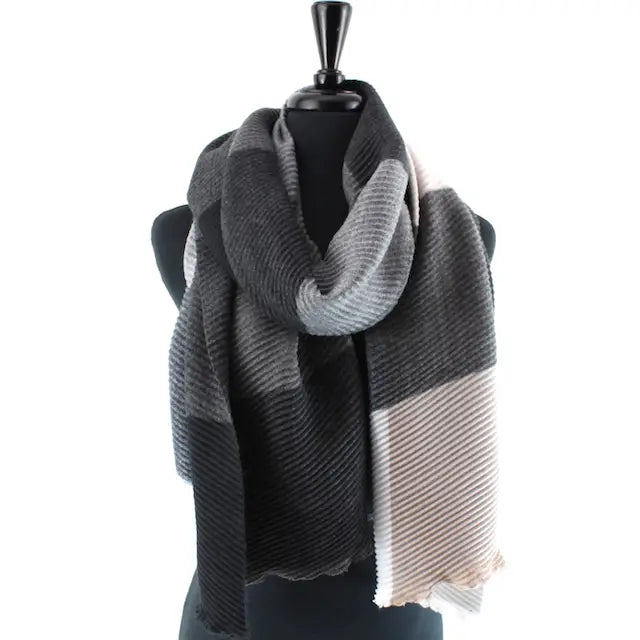 Merrymaking Scarf