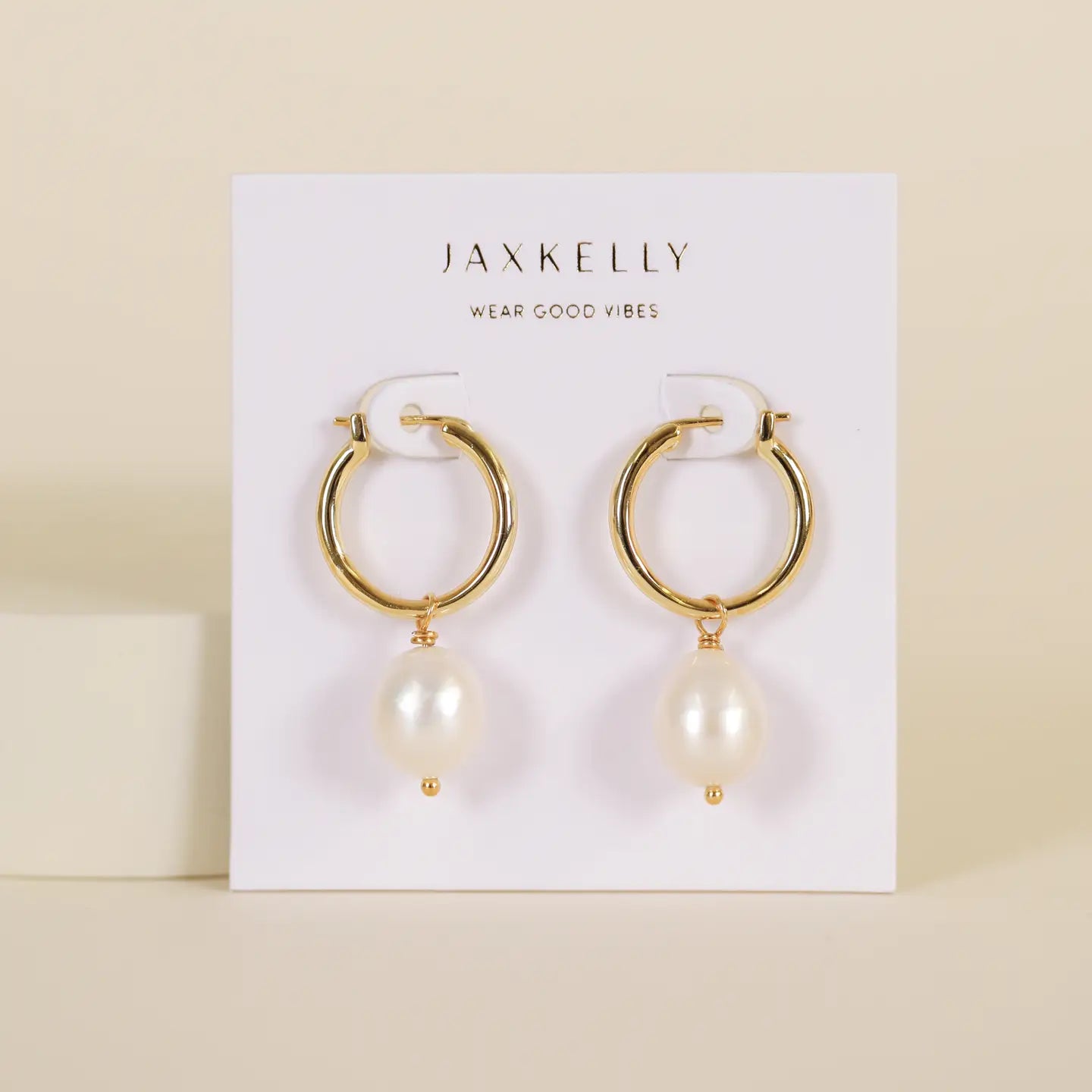 Pearl Drop Earring