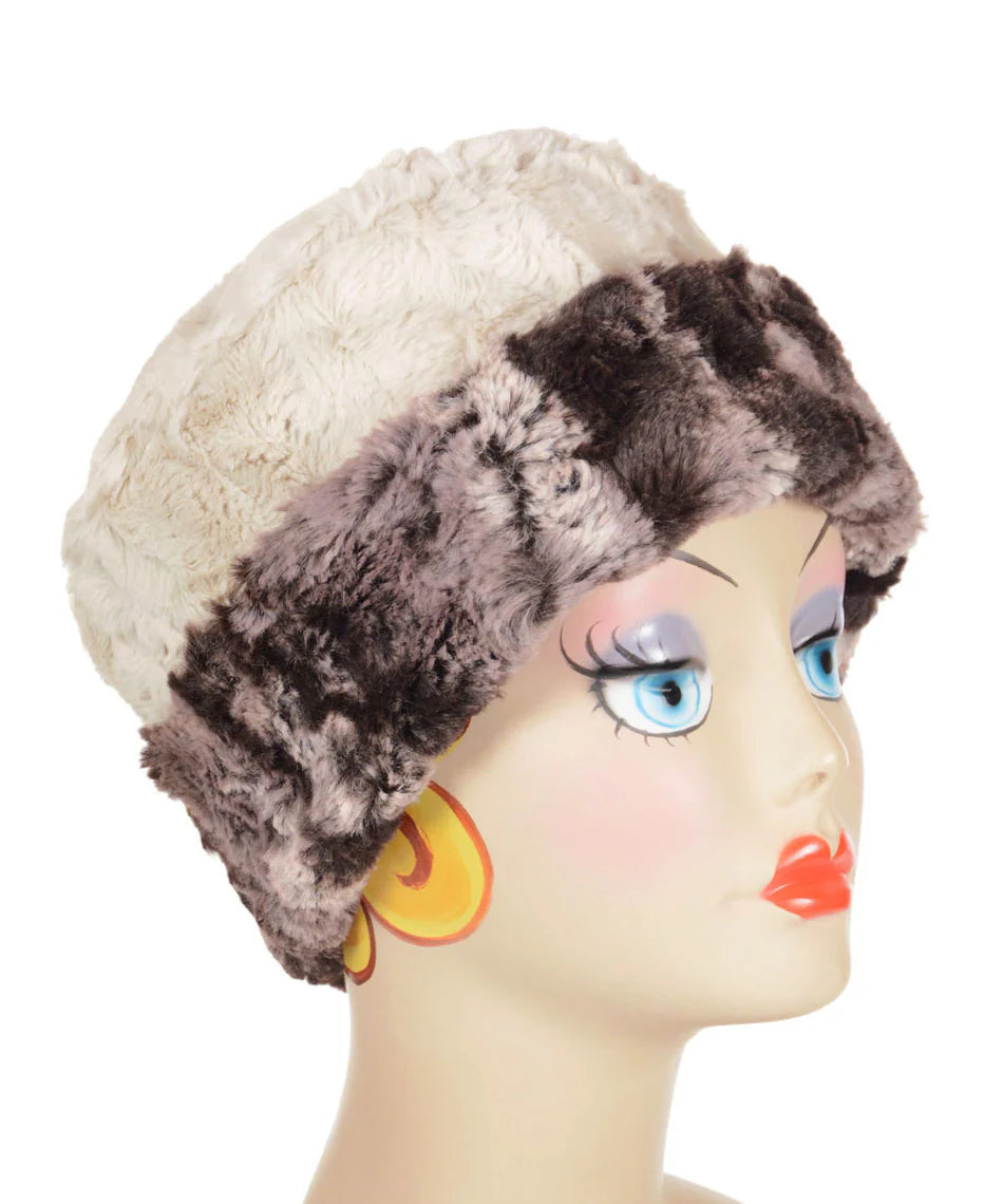 Reversible Cuffed Pillbox Hat