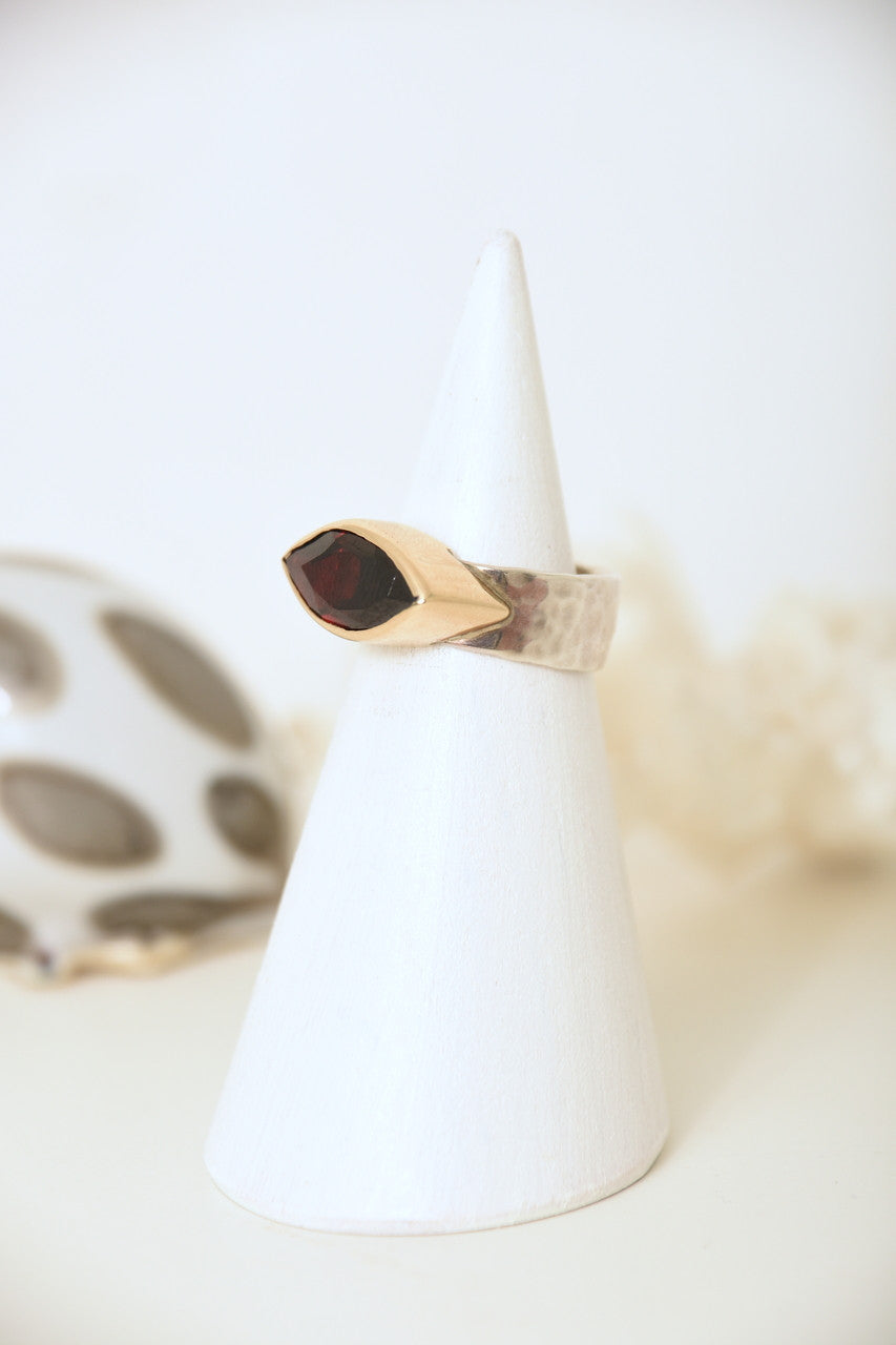 SS 14K GARNET RING