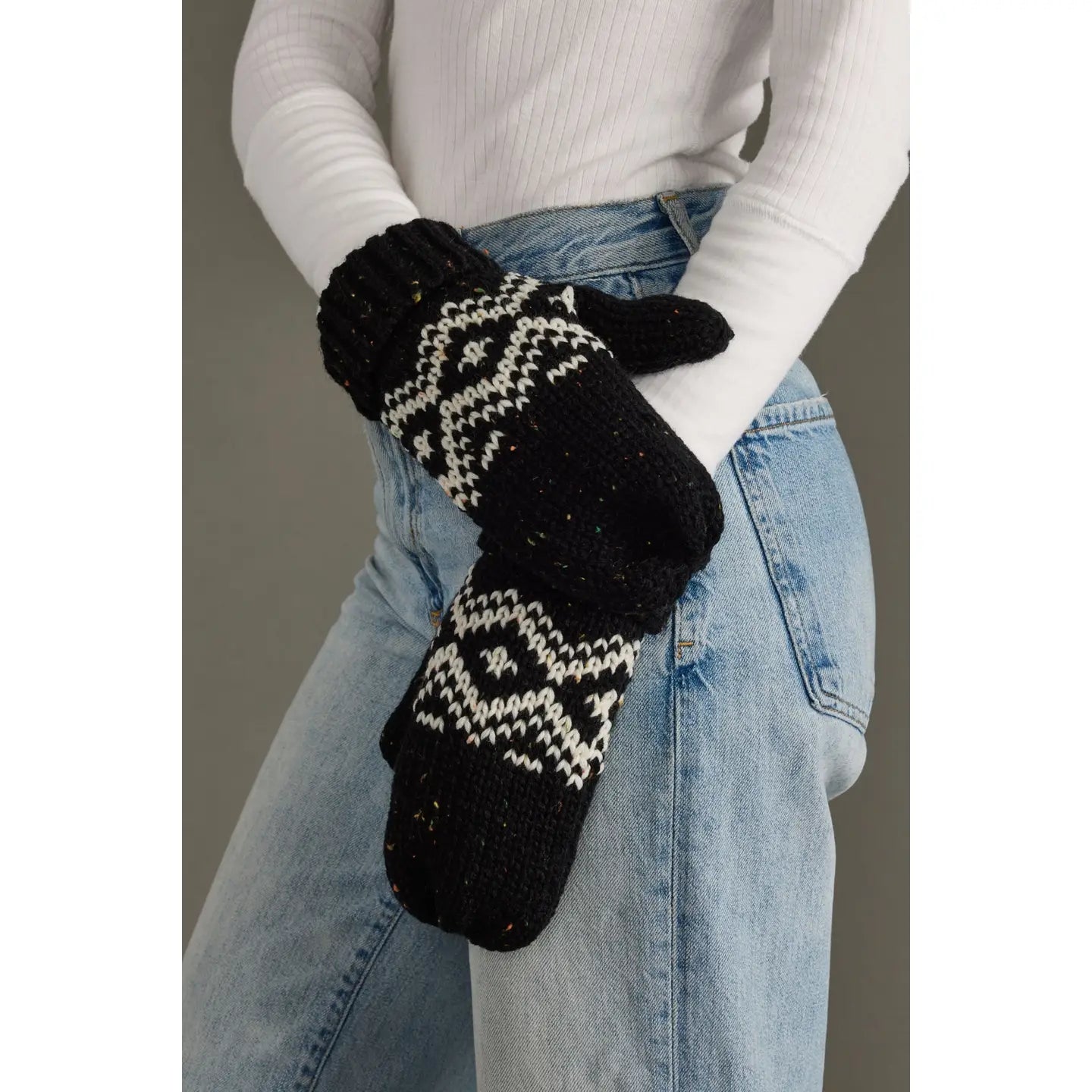 Speckled Pattern Mittens