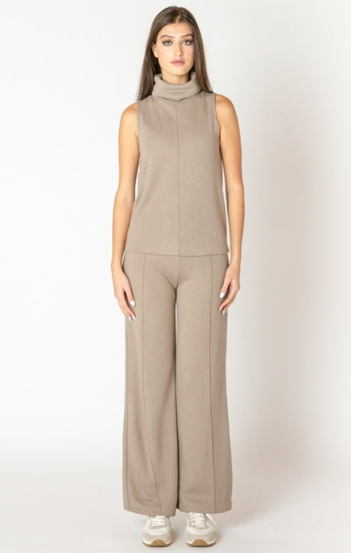 Wide Leg Seam Pant