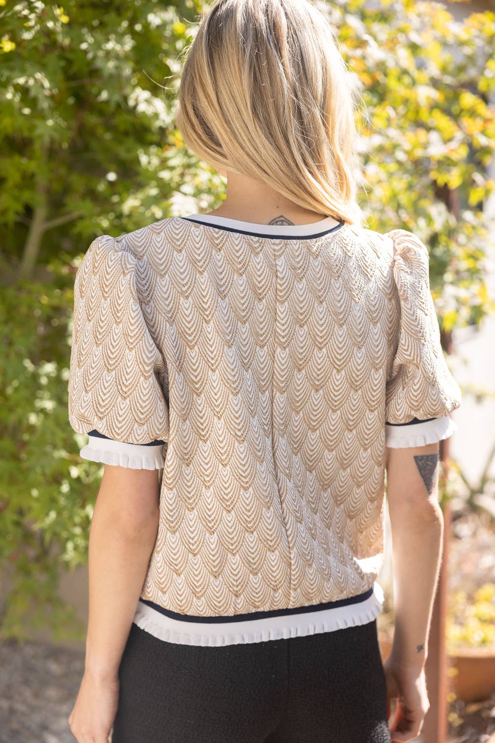 Wavy Pattern Knit Top