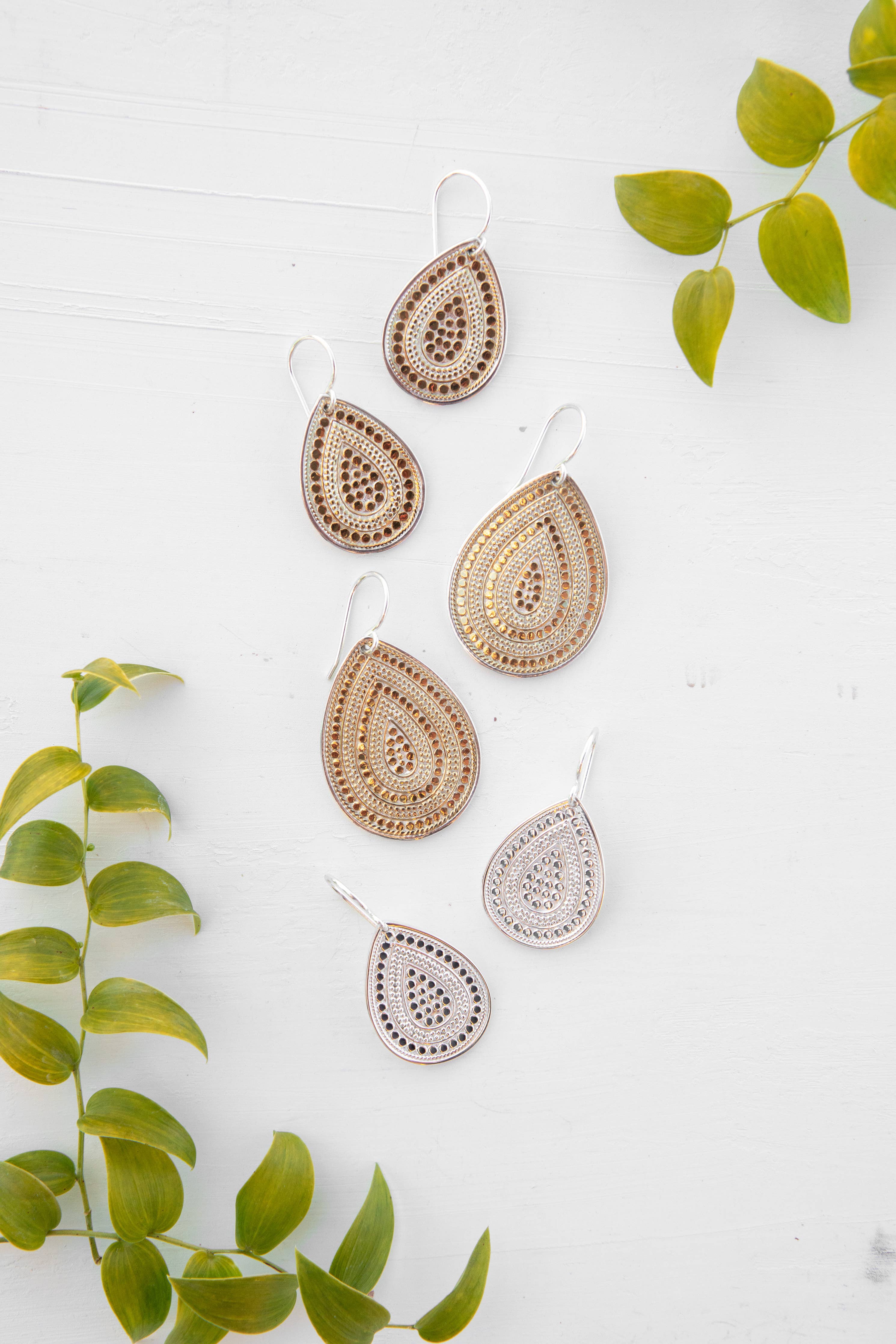 Divided Teardrop Earrings - Gold
