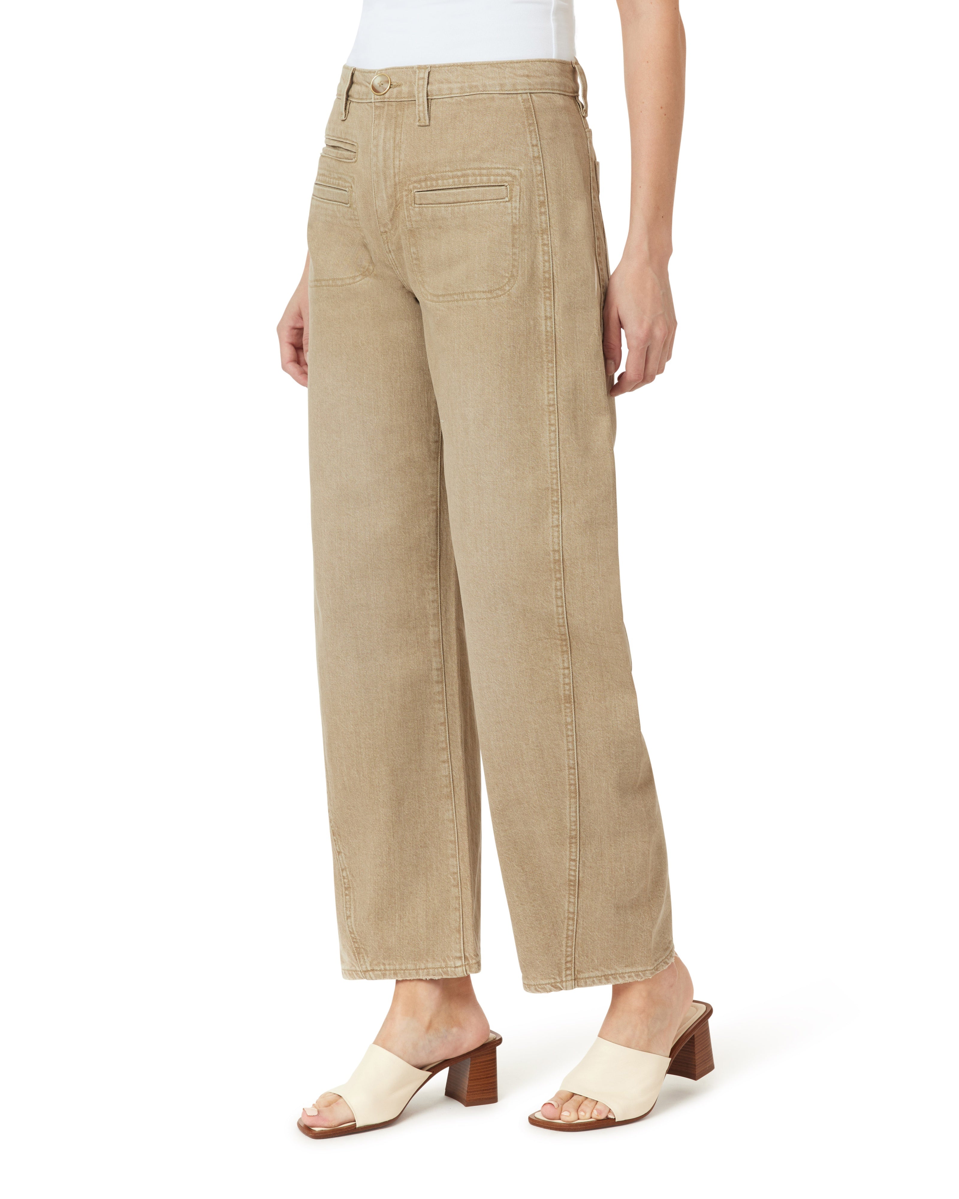 Evie Patch Pocket Barrel Jeans