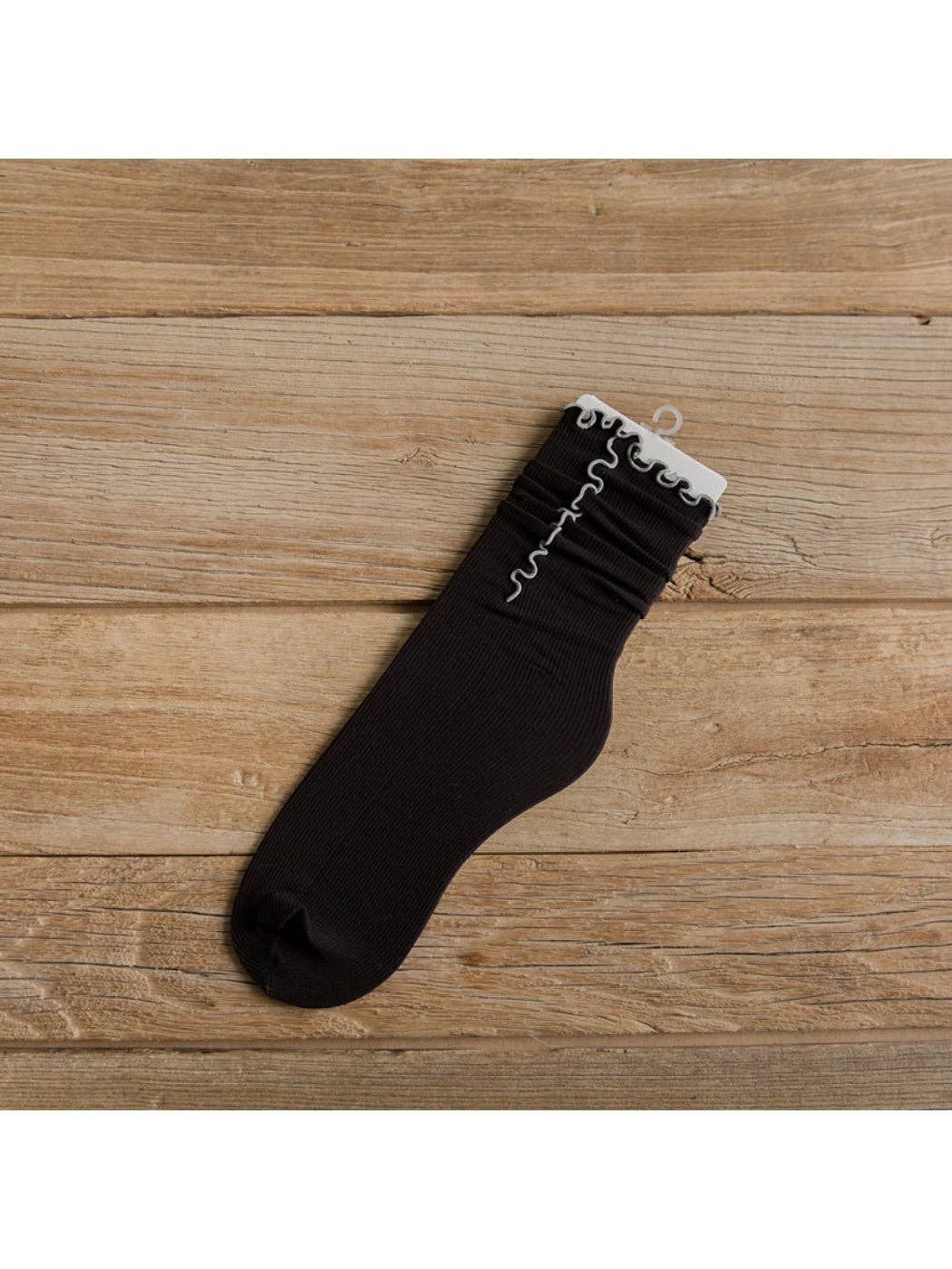 Ribbed Lettuce Edge Solid Socks