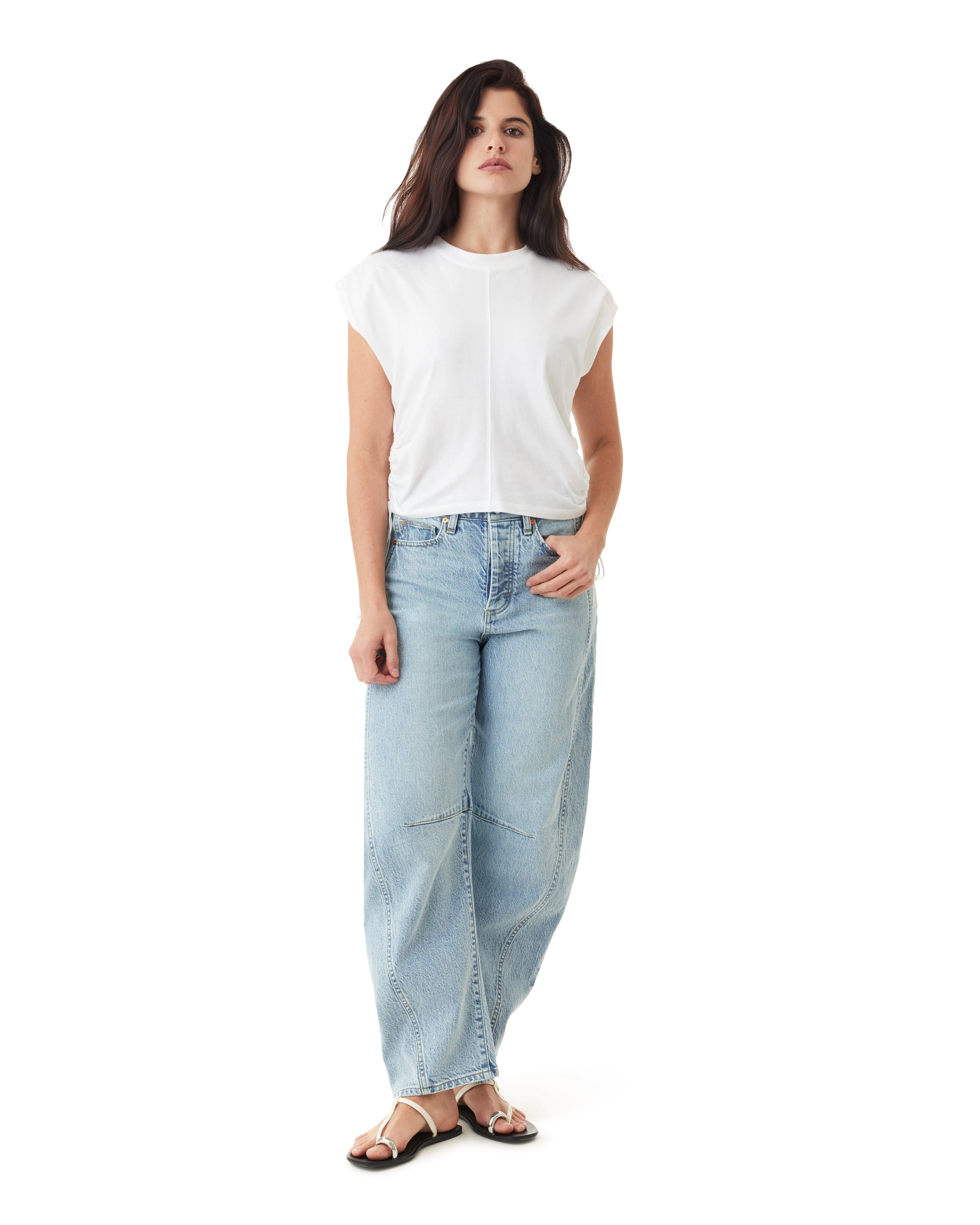 Harper Cropped Barrel Jeans